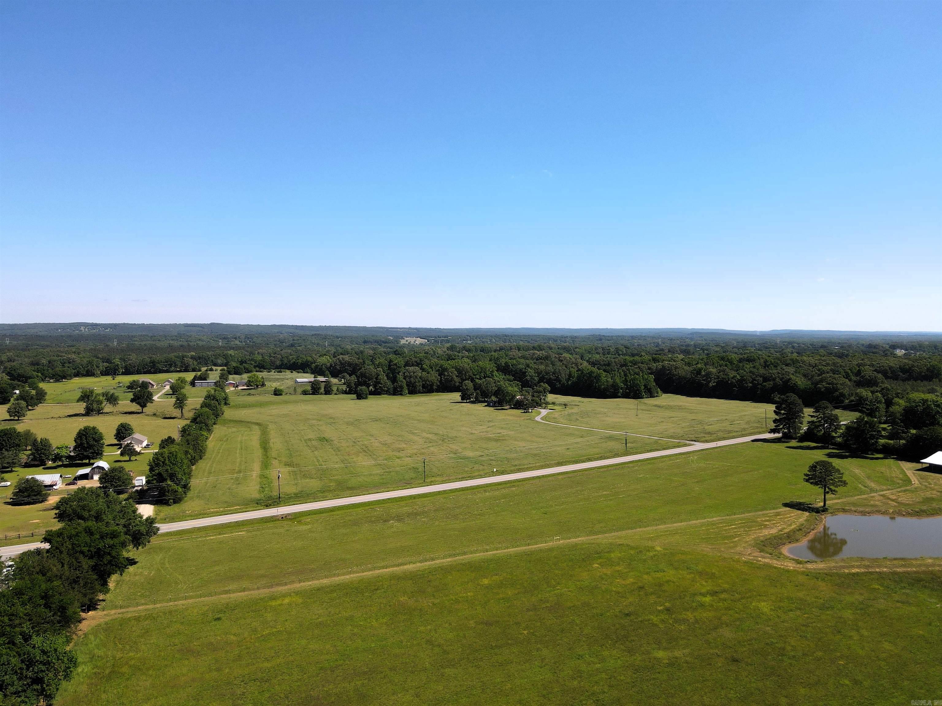 Tract 4 000 AR 92  Plumerville, AR