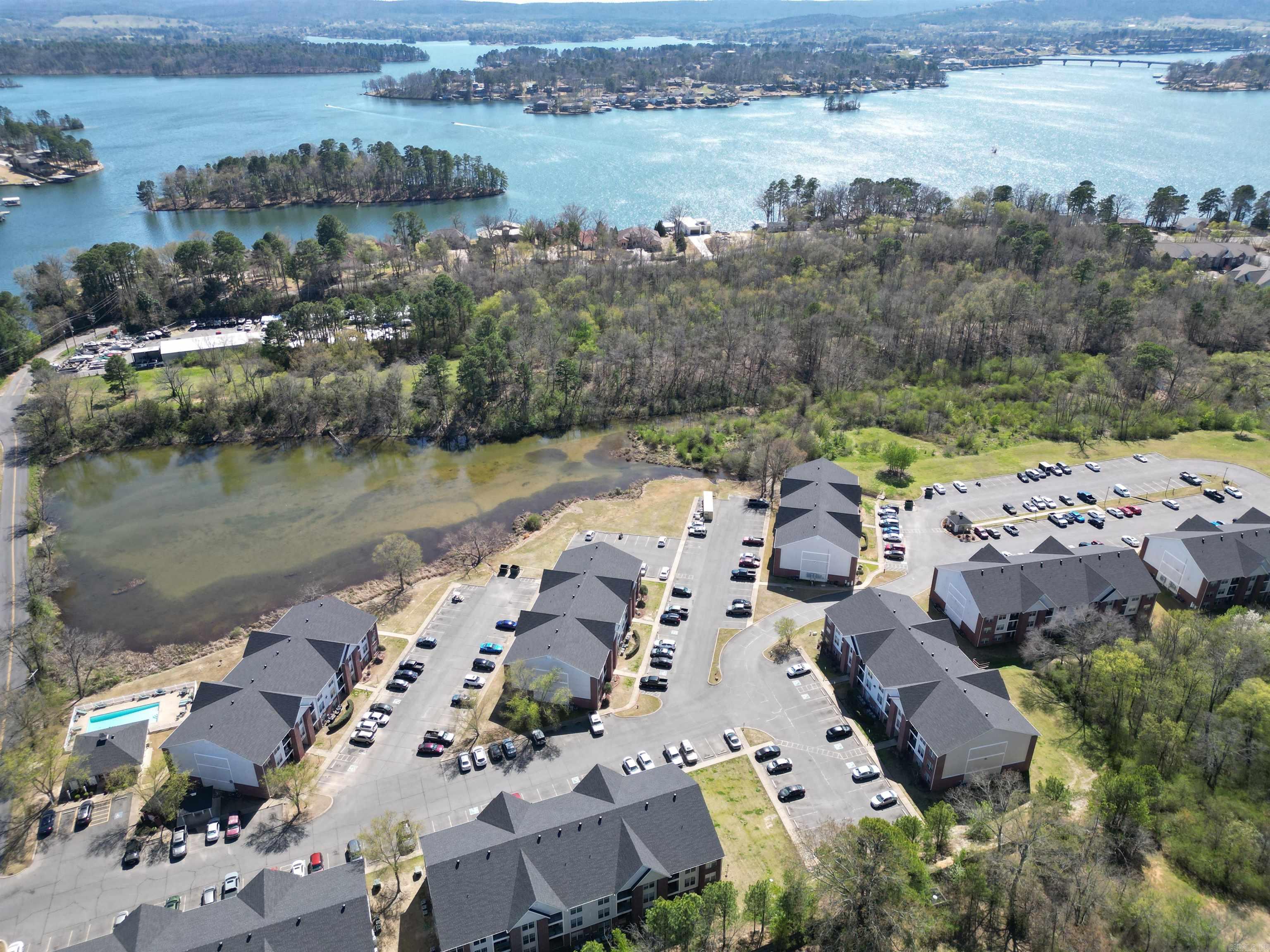 280 Lakeland  Hot Springs, AR