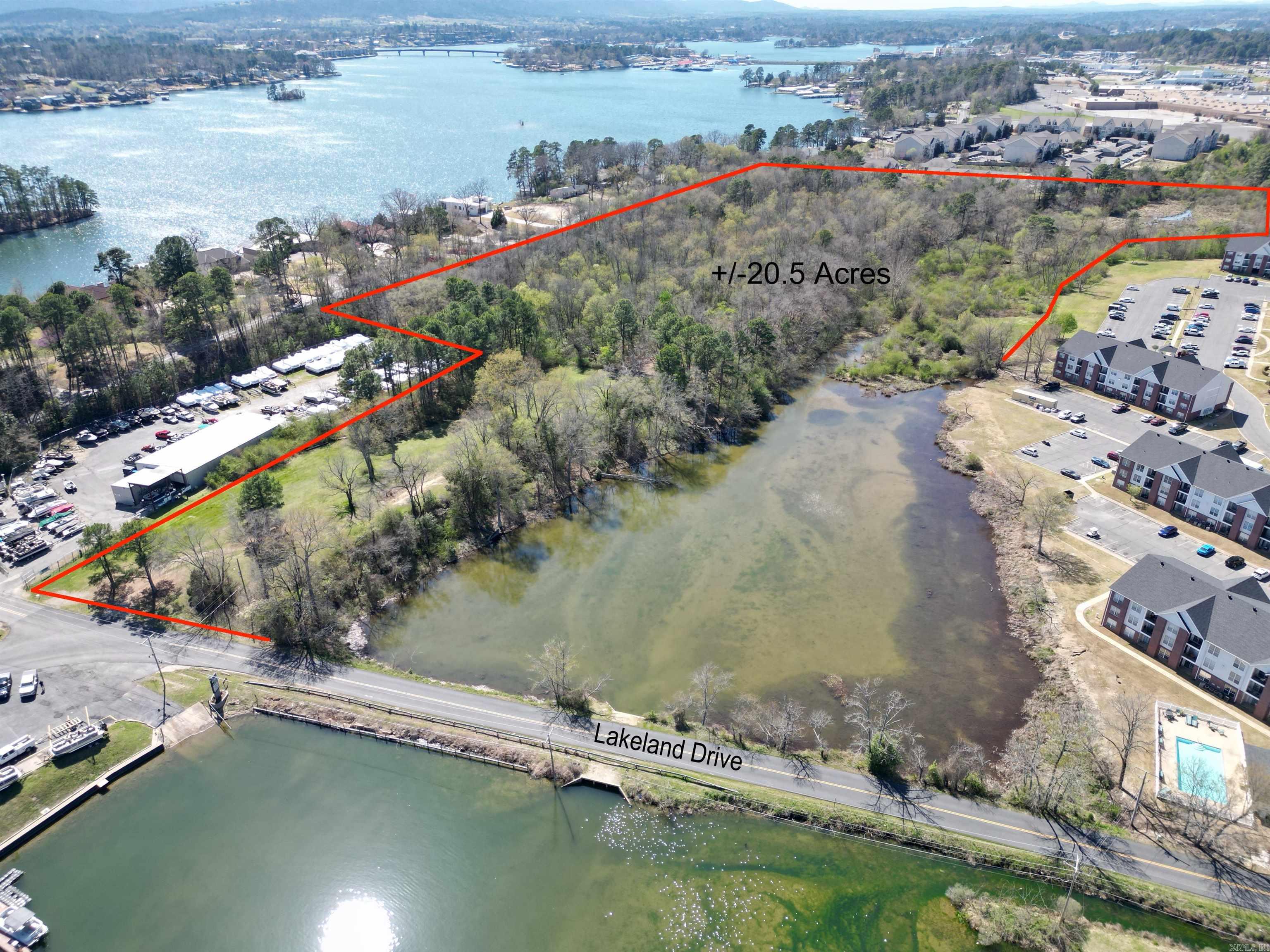 280 Lakeland  Hot Springs, AR