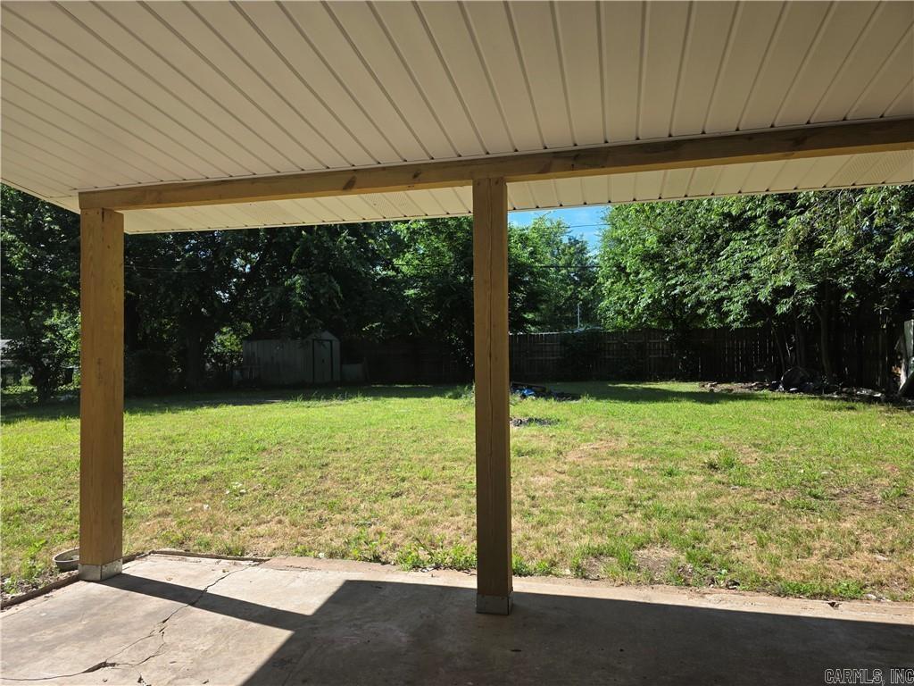 1006 E H  Russellville, AR