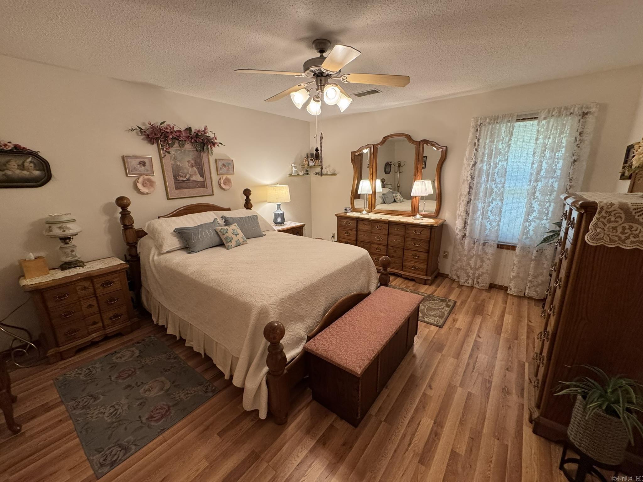 1586 Meadowhill  Mountain Home, AR