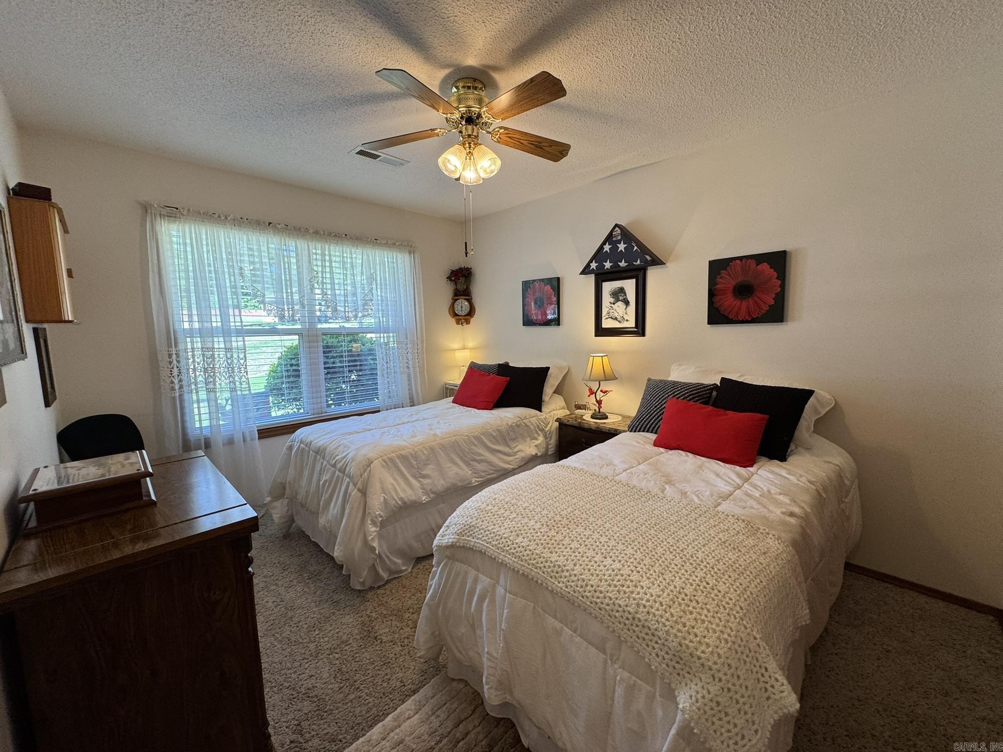 1586 Meadowhill  Mountain Home, AR