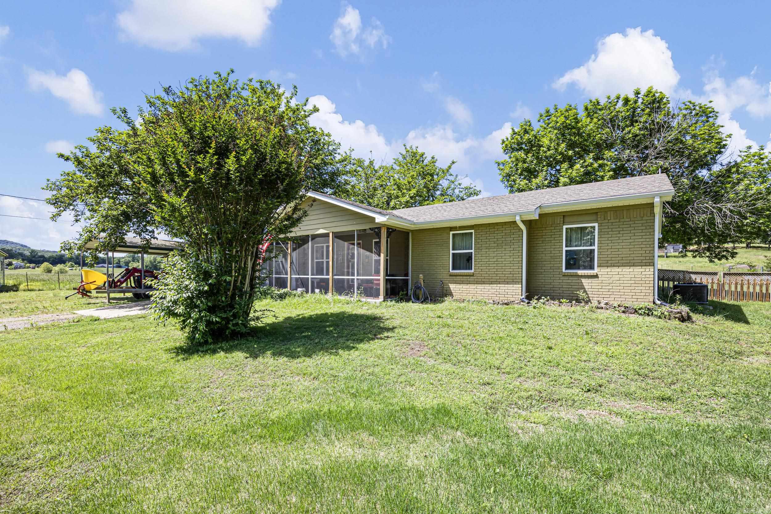148 Shady  Russellville, AR