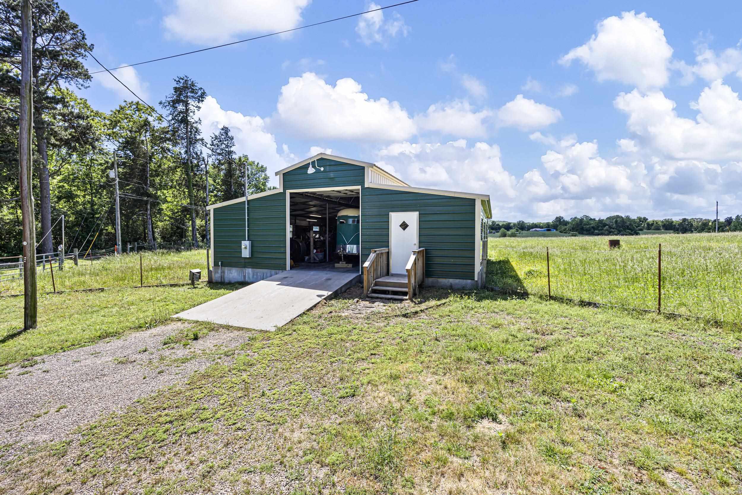 148 Shady  Russellville, AR