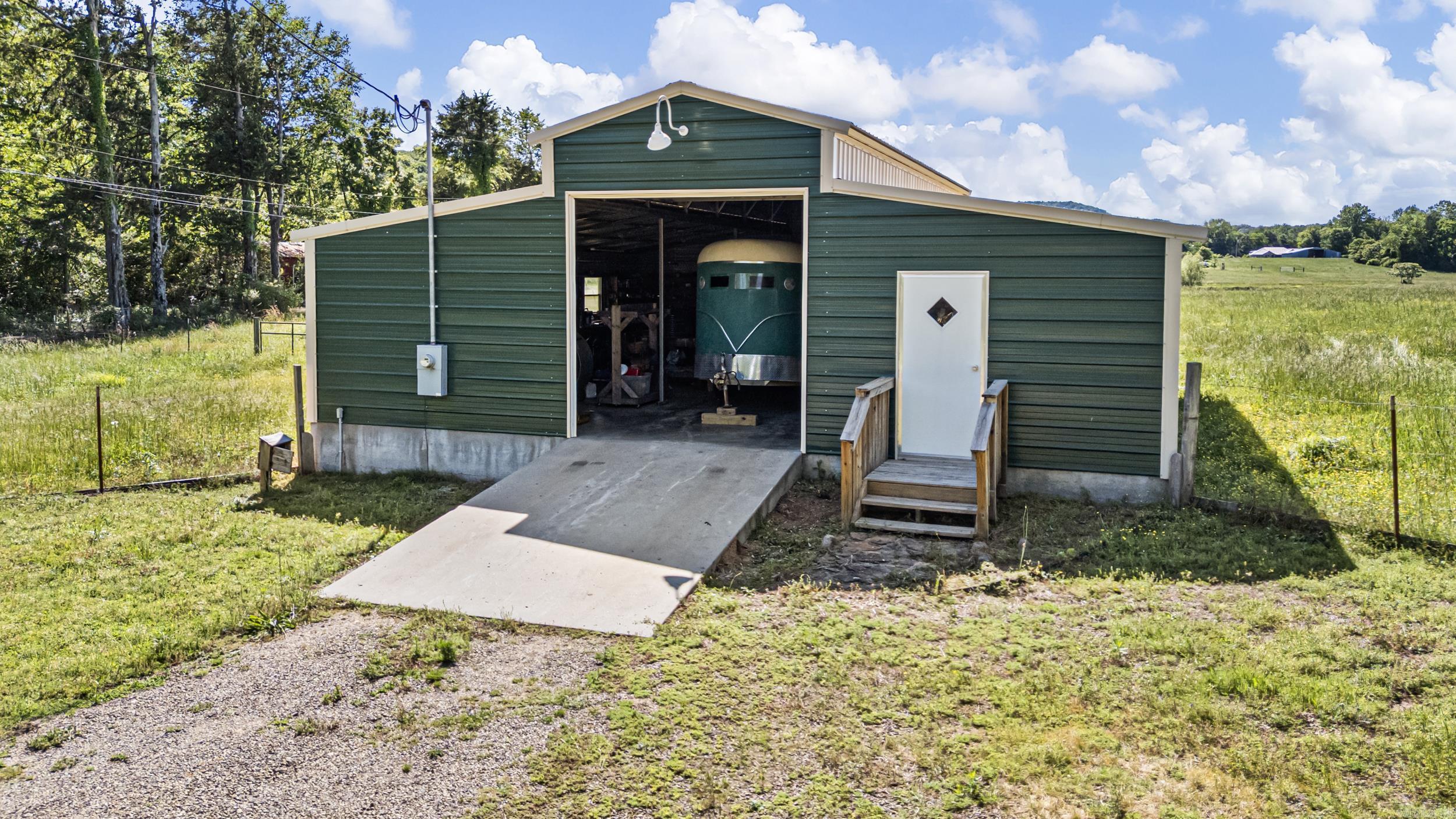 148 Shady  Russellville, AR