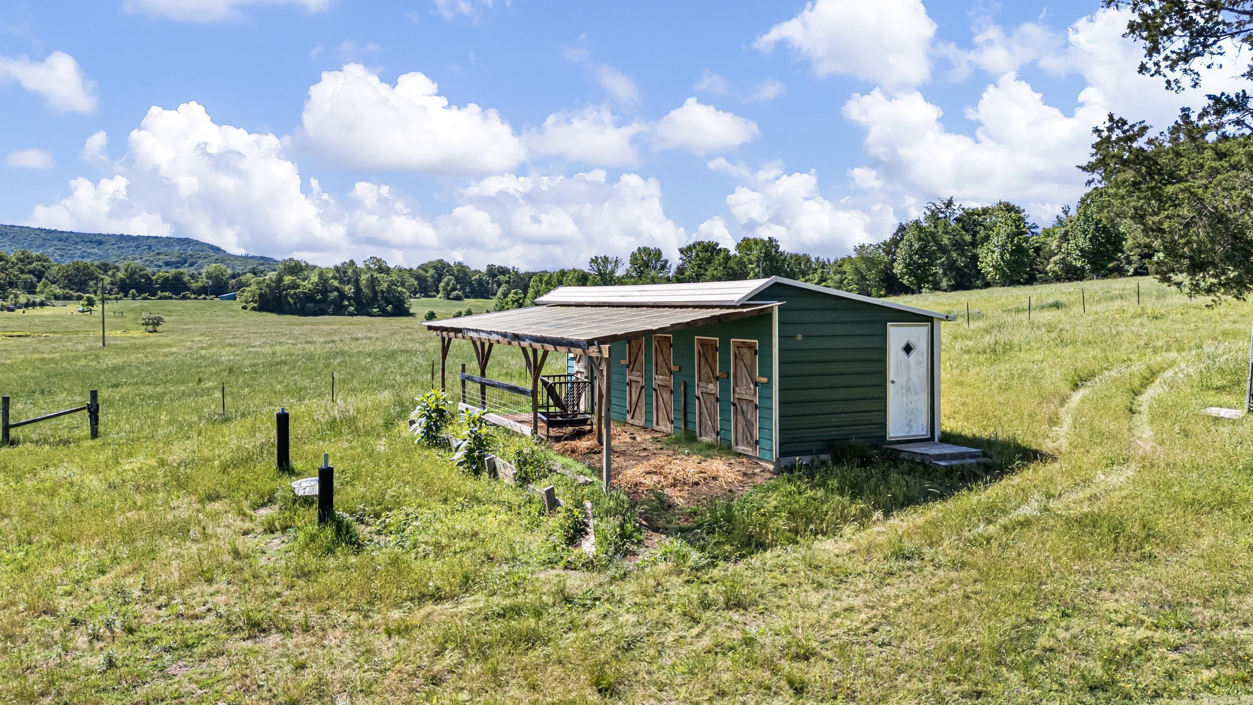 148 Shady  Russellville, AR