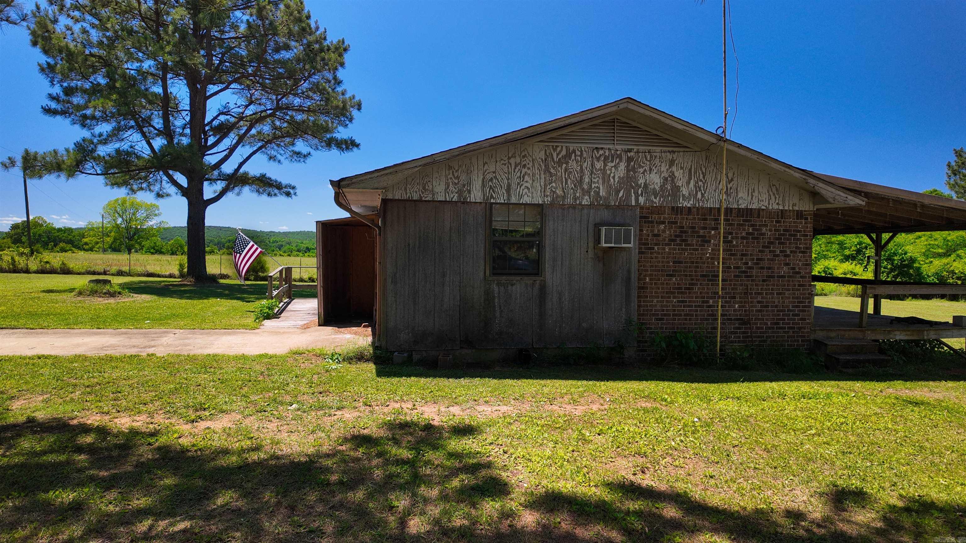 193 Mahan  Center Ridge, AR