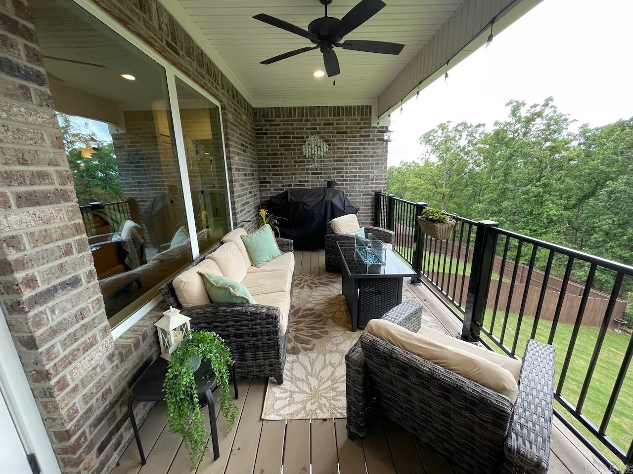 184 Ridgeview  Maumelle, AR
