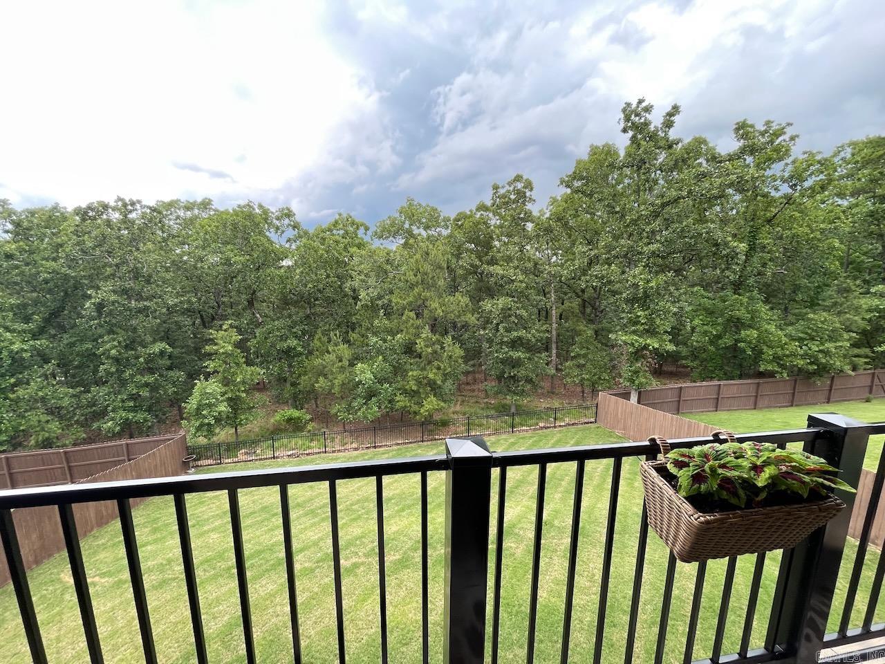 184 Ridgeview  Maumelle, AR
