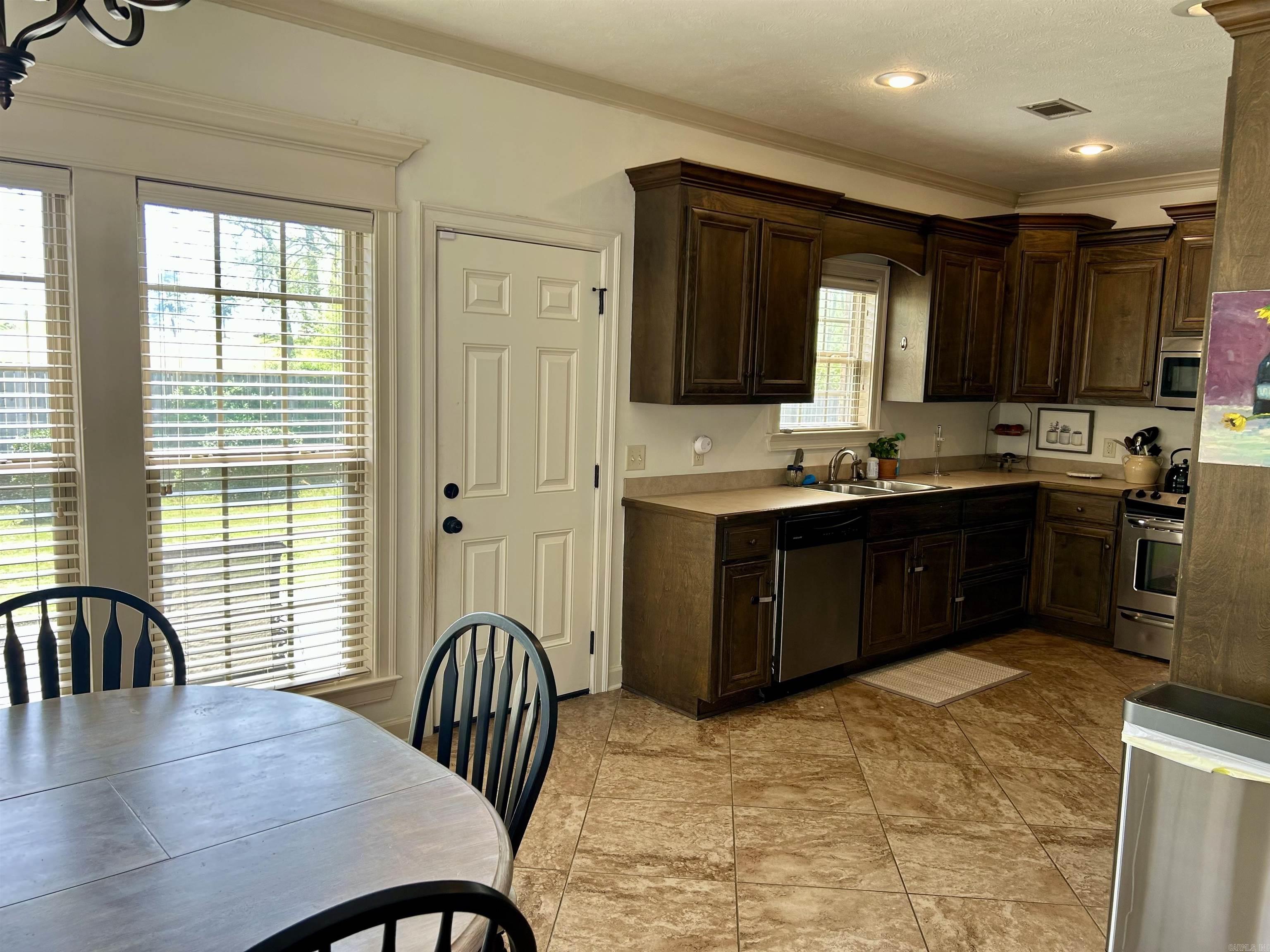 53 Oak Tree  Conway, AR