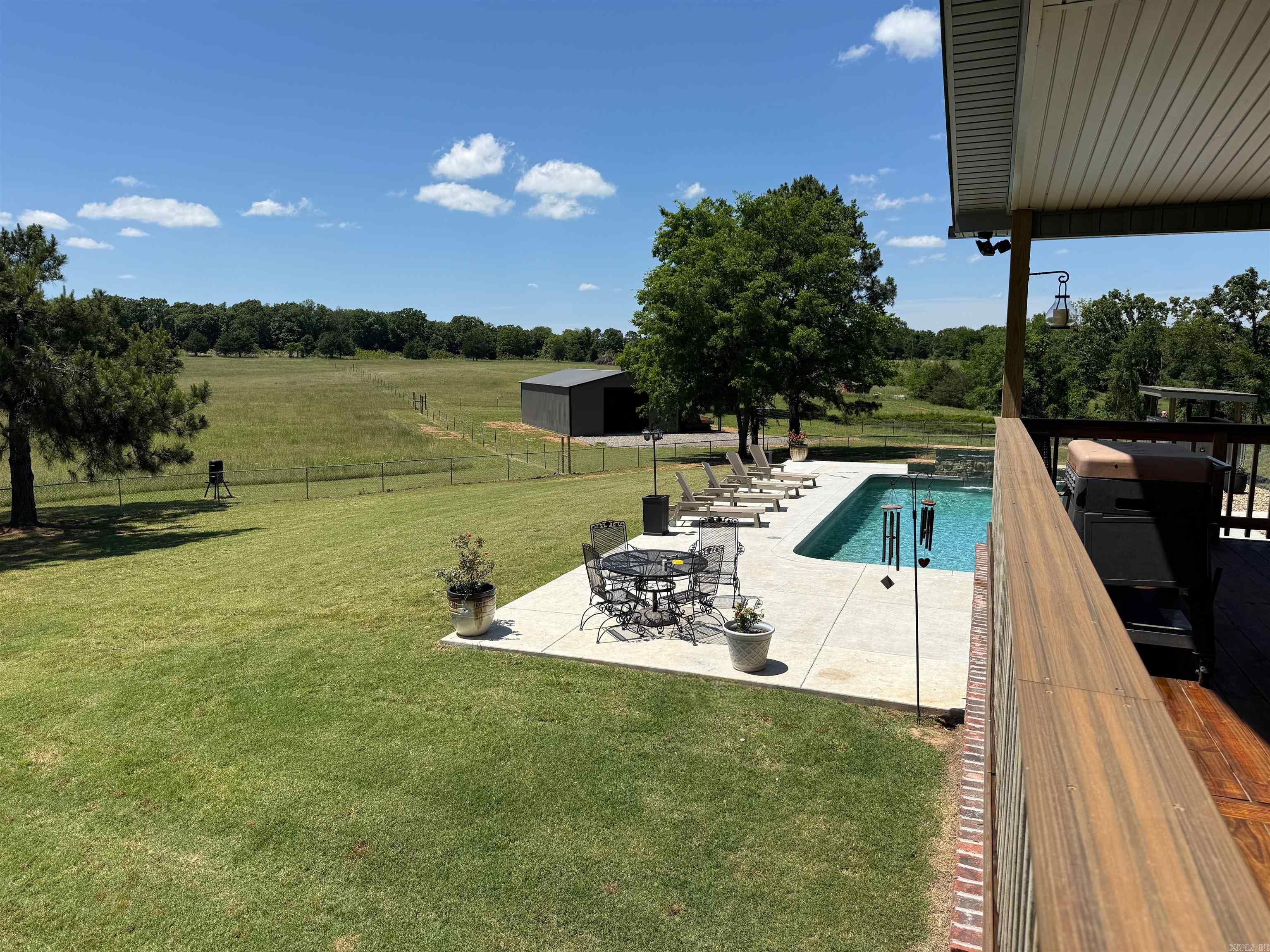111 Alma  Clarksville, AR