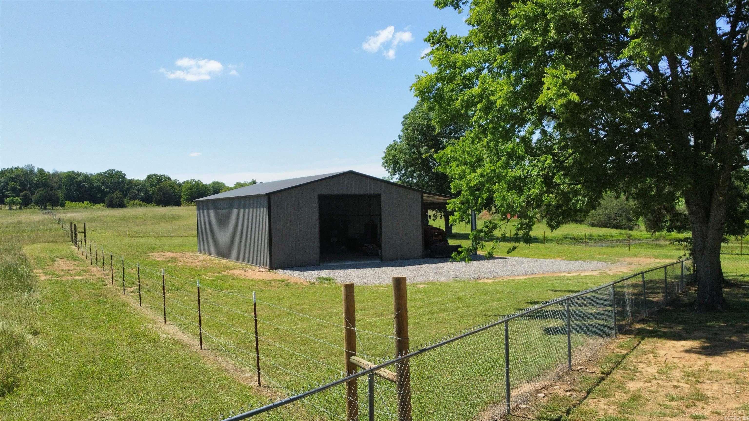 111 Alma  Clarksville, AR