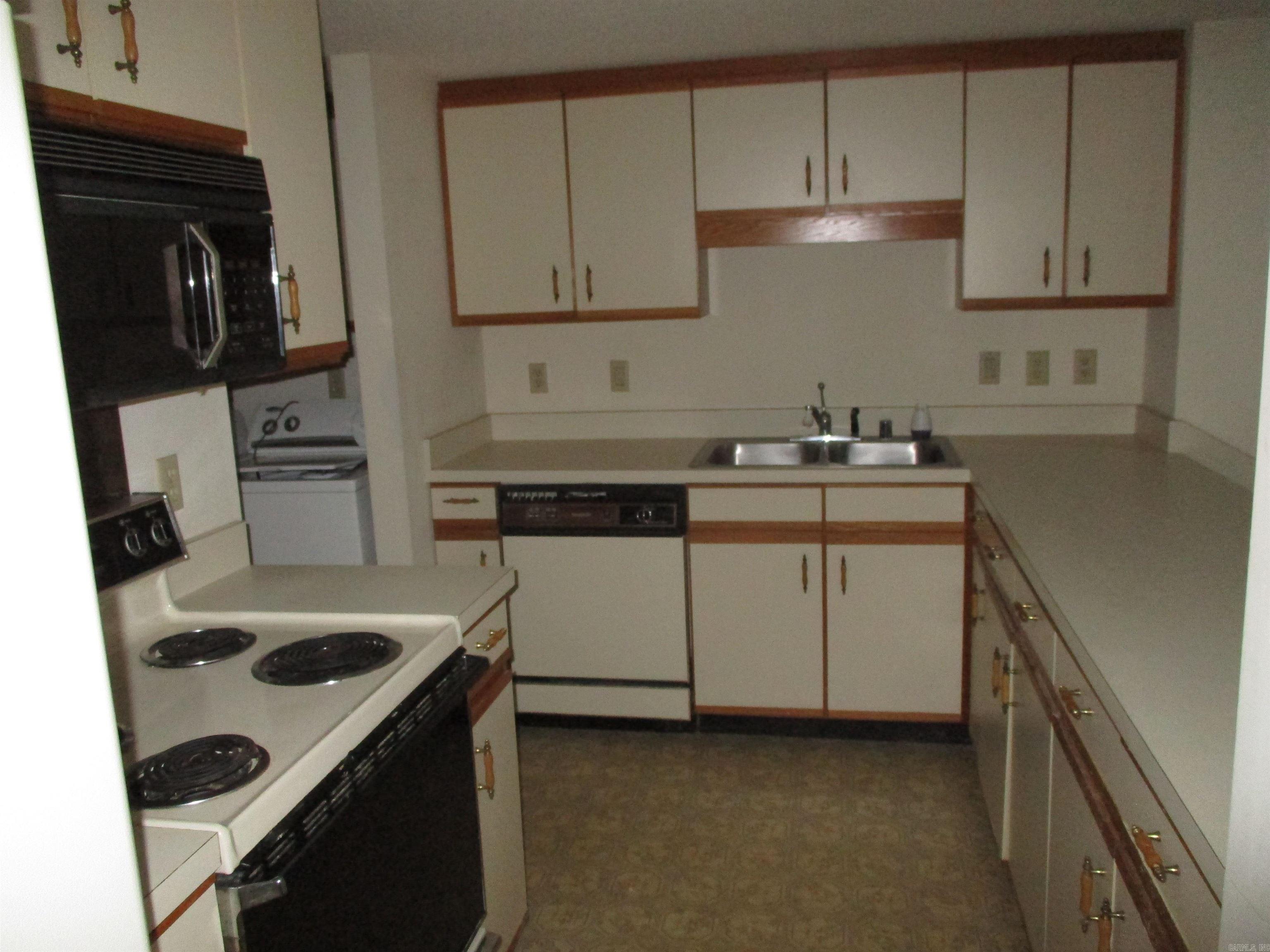 601 Woodlawn Dr.  #23  Fairfield Bay, AR
