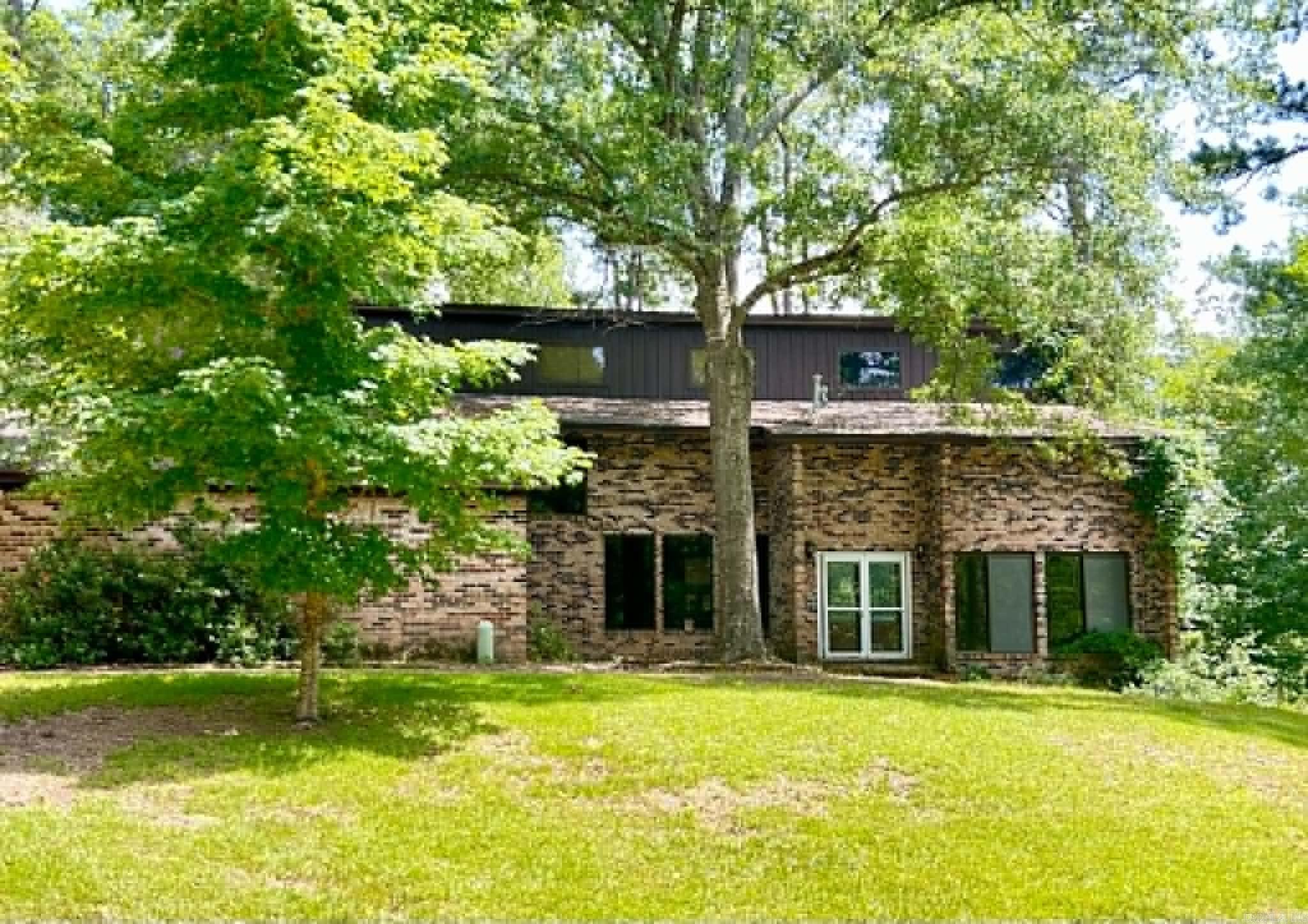 3101 Roseman Road