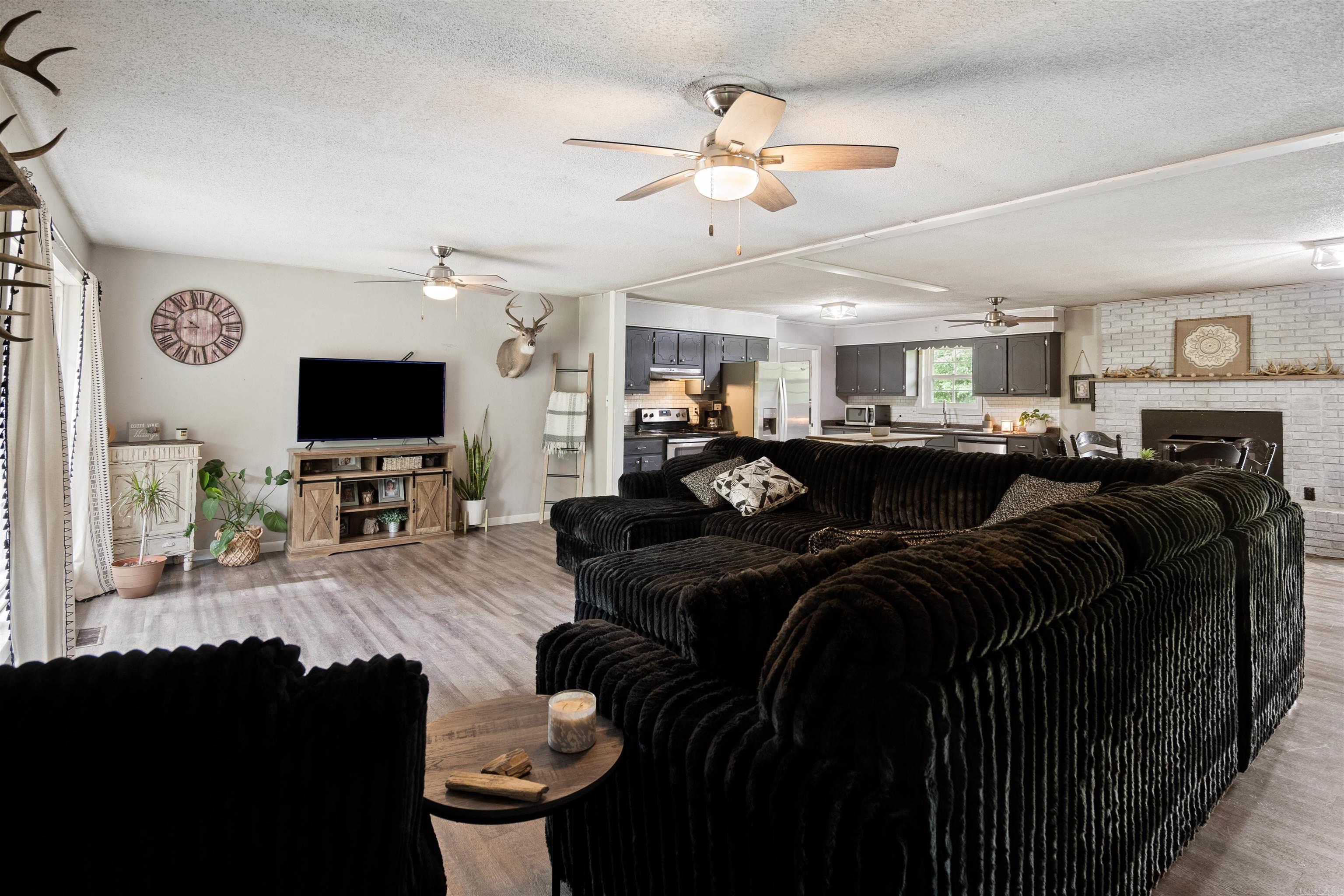 471 Lawrence Road 201  Black Rock, AR