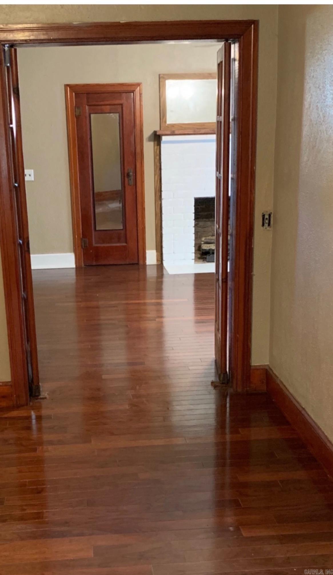 404 W Main  Mountain View, AR