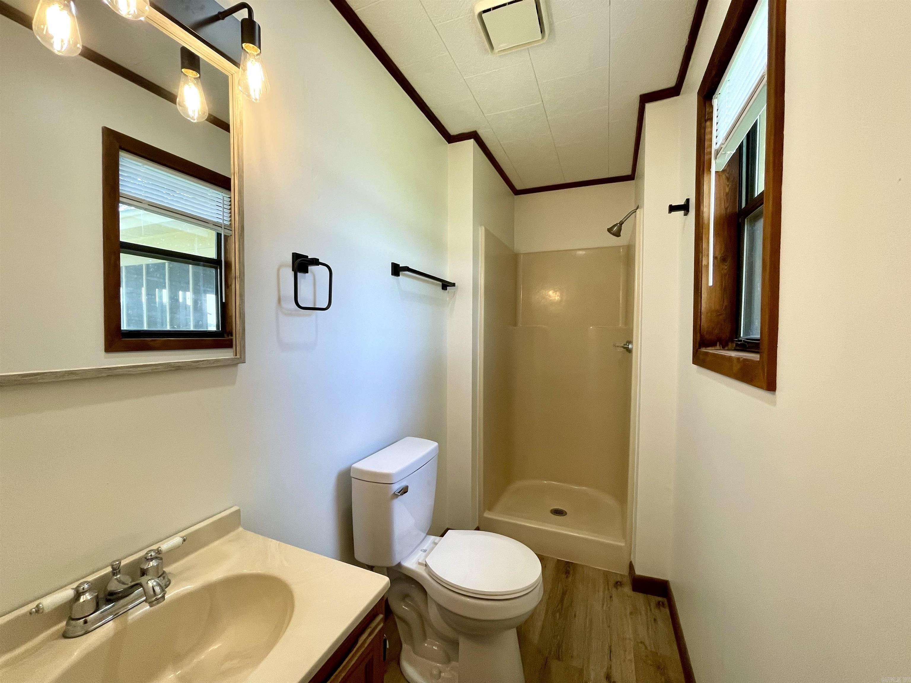 119 Burton 119 S Burton Lepanto, AR