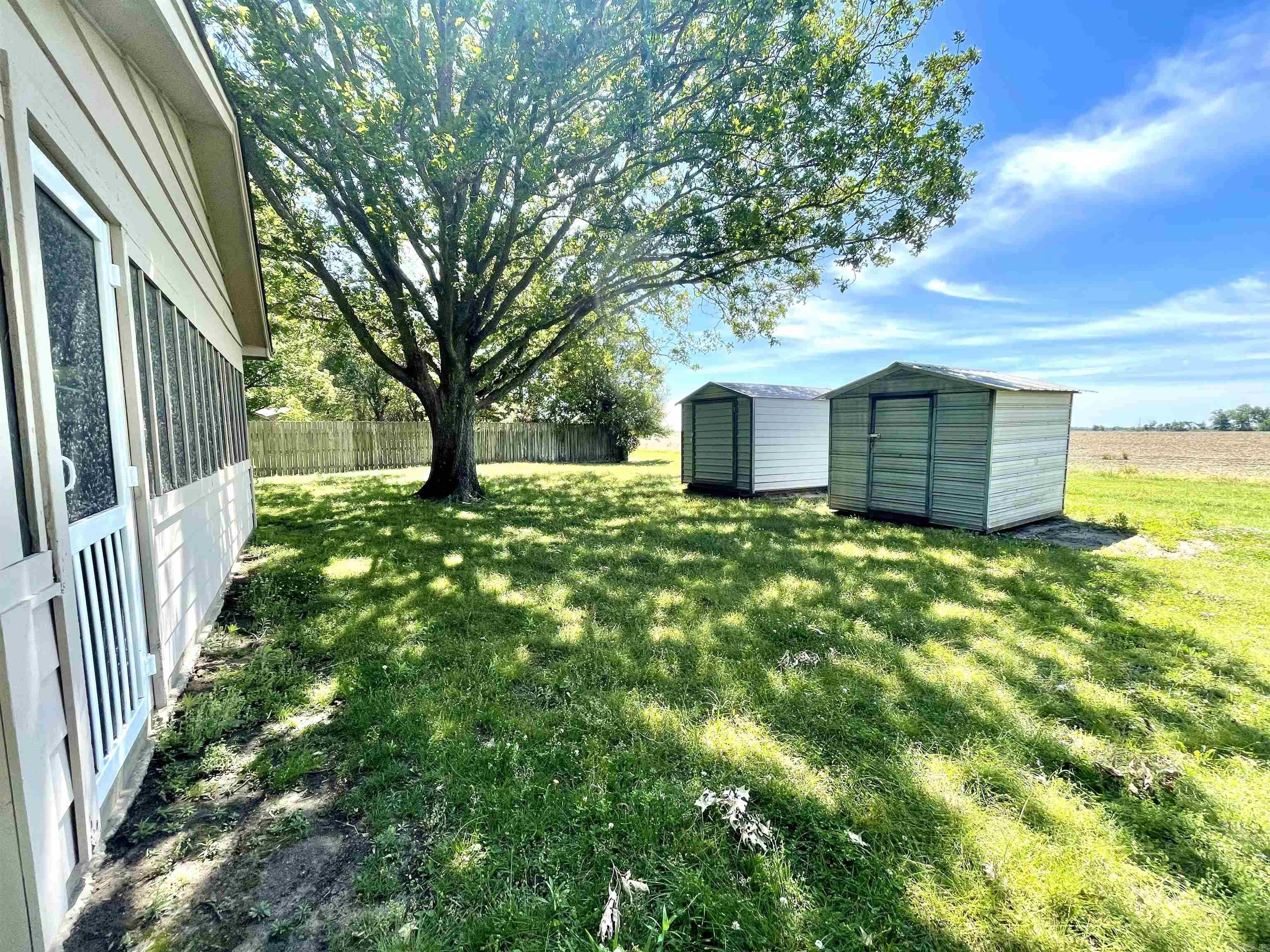 119 Burton 119 S Burton Lepanto, AR