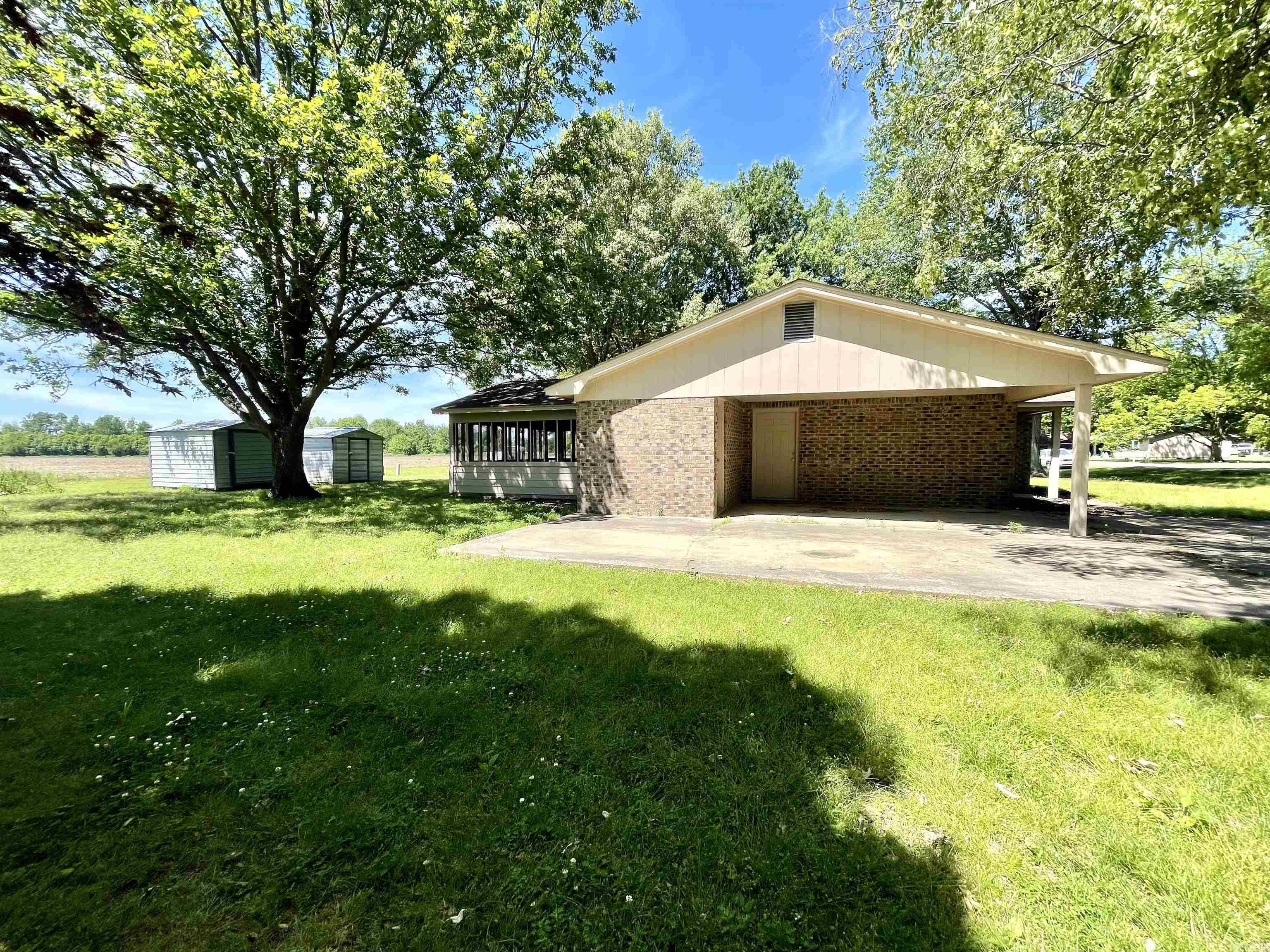 119 Burton 119 S Burton Lepanto, AR