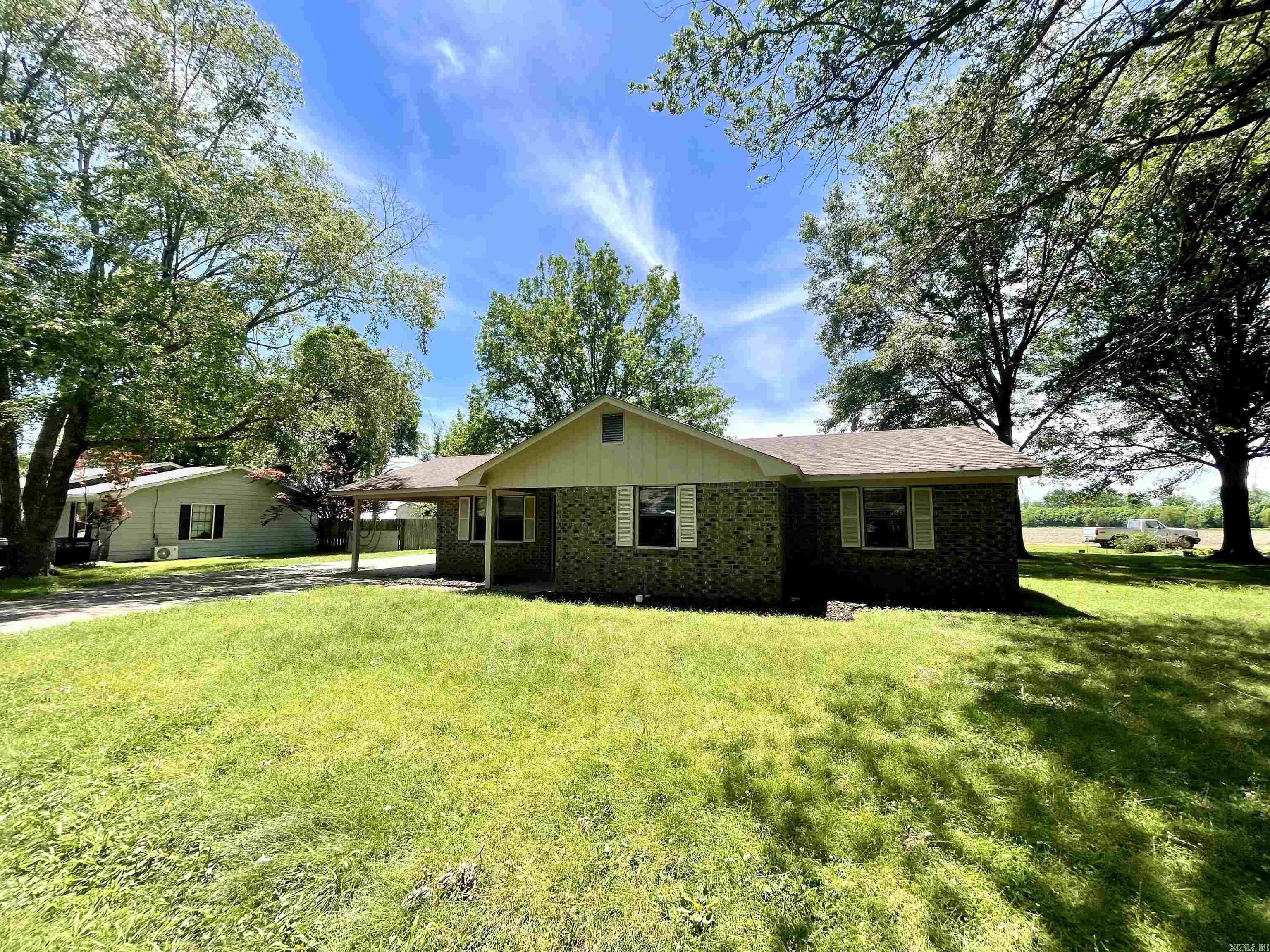 119 Burton 119 S Burton Lepanto, AR