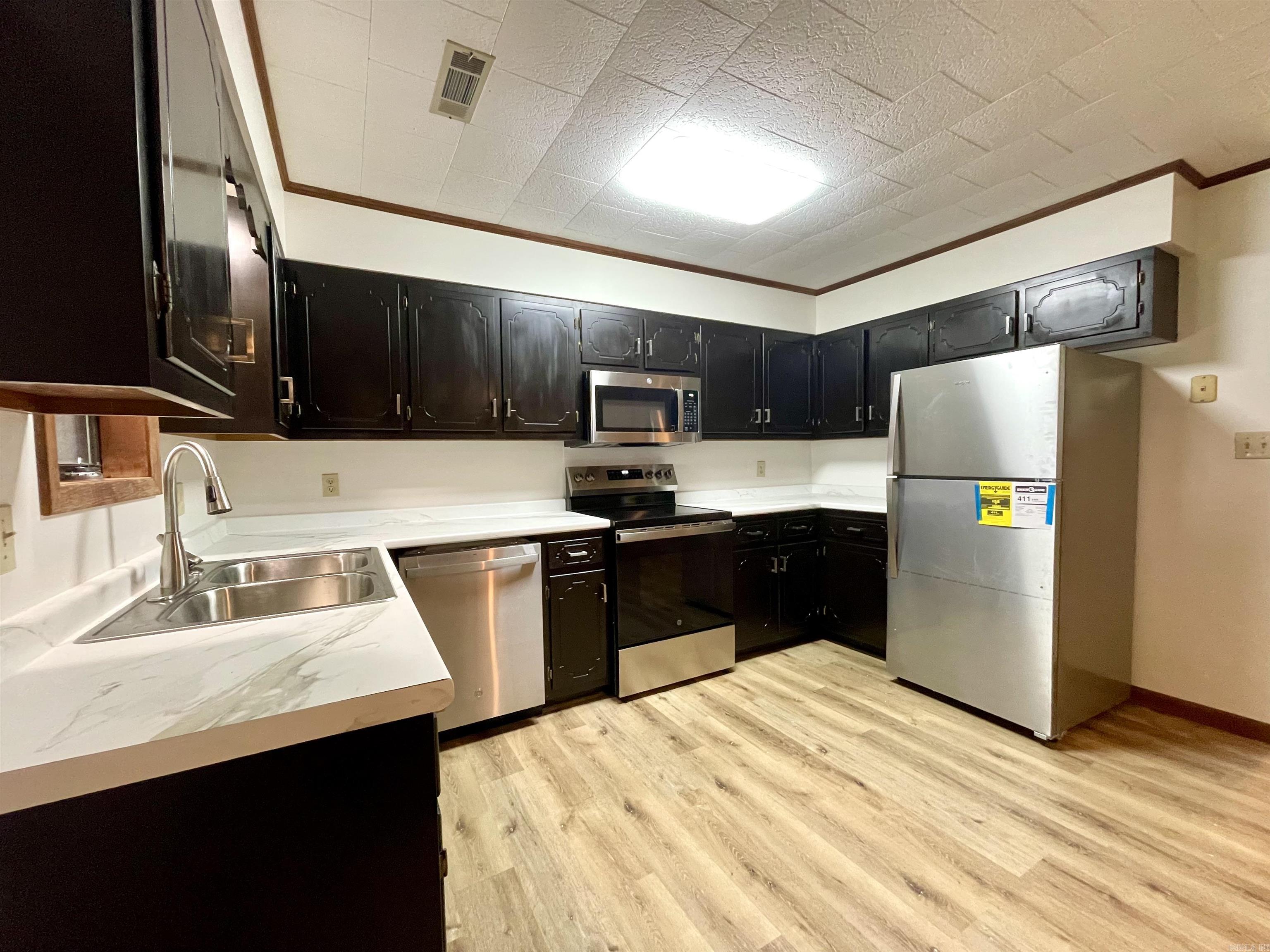 119 Burton 119 S Burton Lepanto, AR