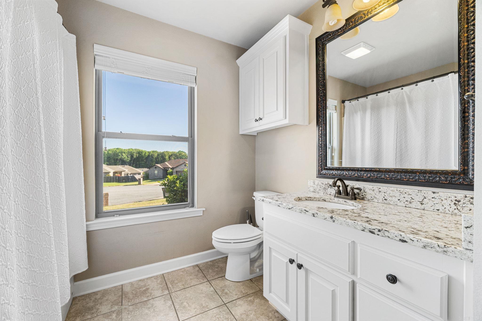 212 Sierra Cove  Austin, AR