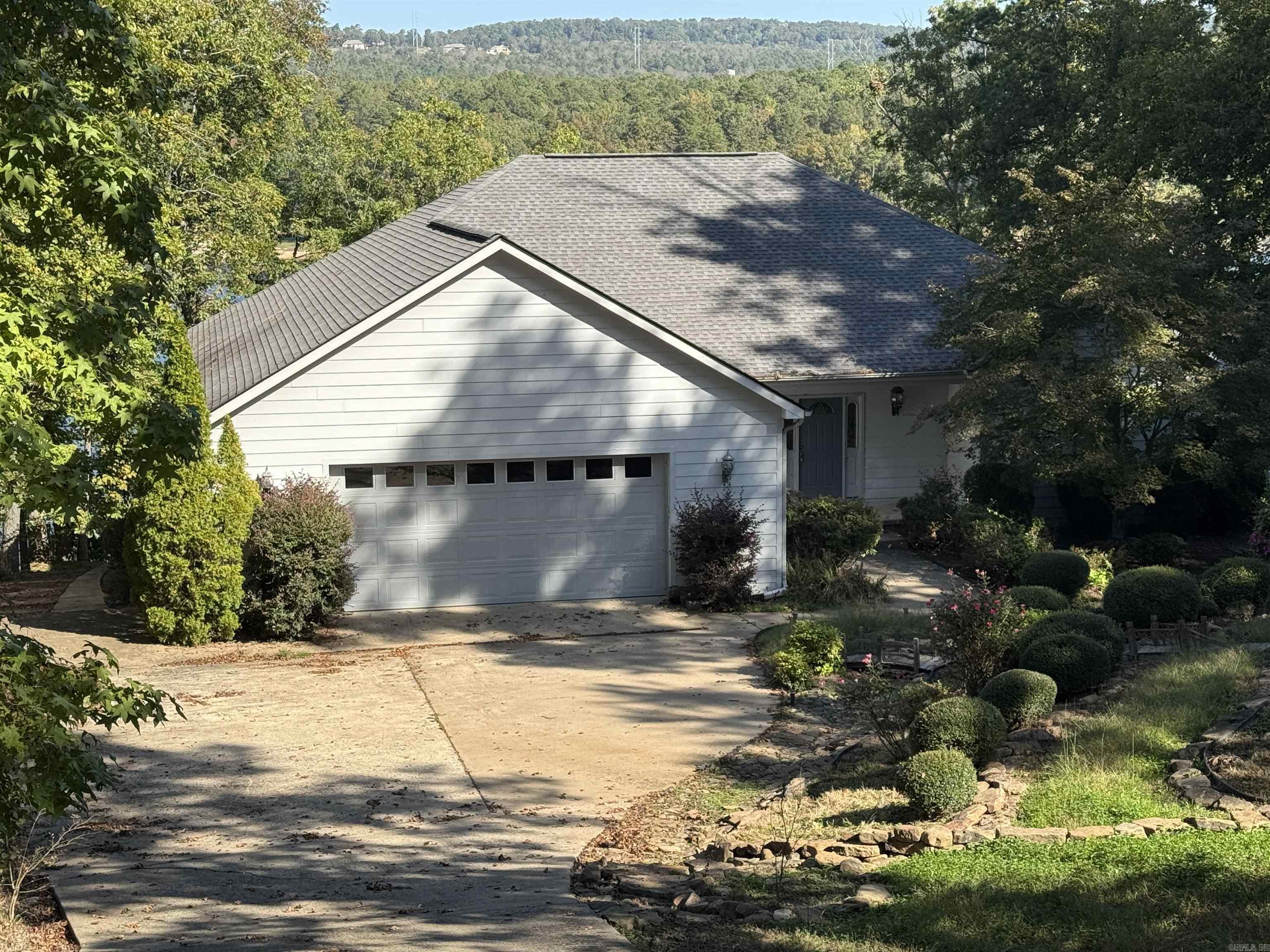 650 Davidson  Greers Ferry, AR