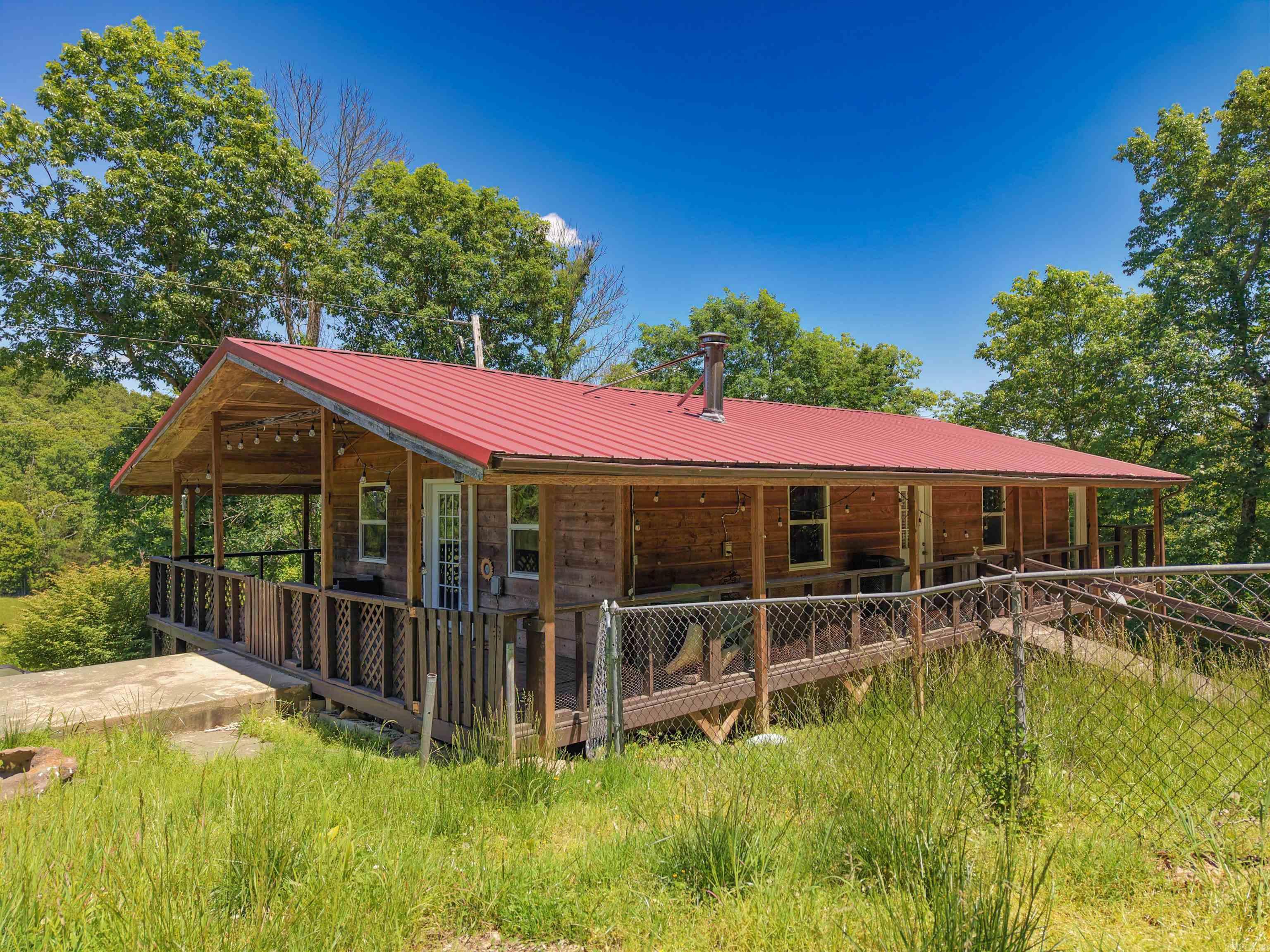 500 Pine Grove Ln  Marshall, AR