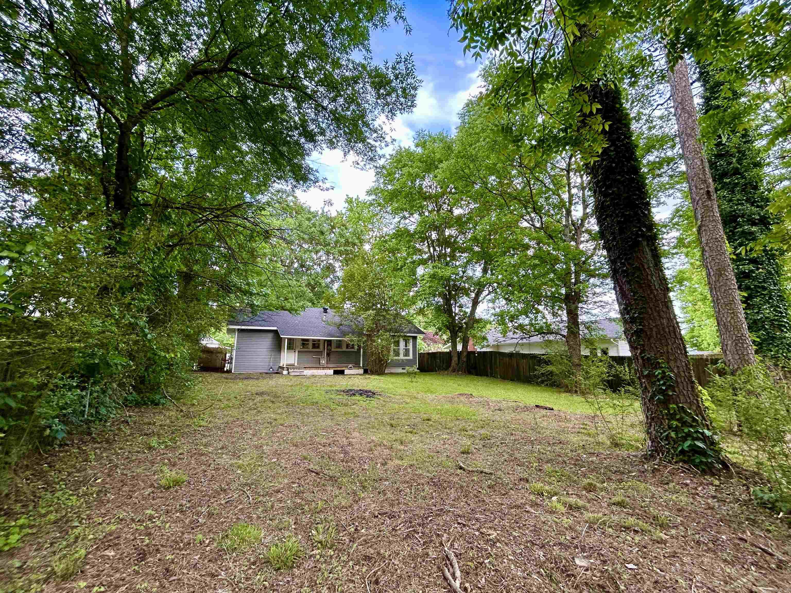 515 S FIRST  Benton, AR