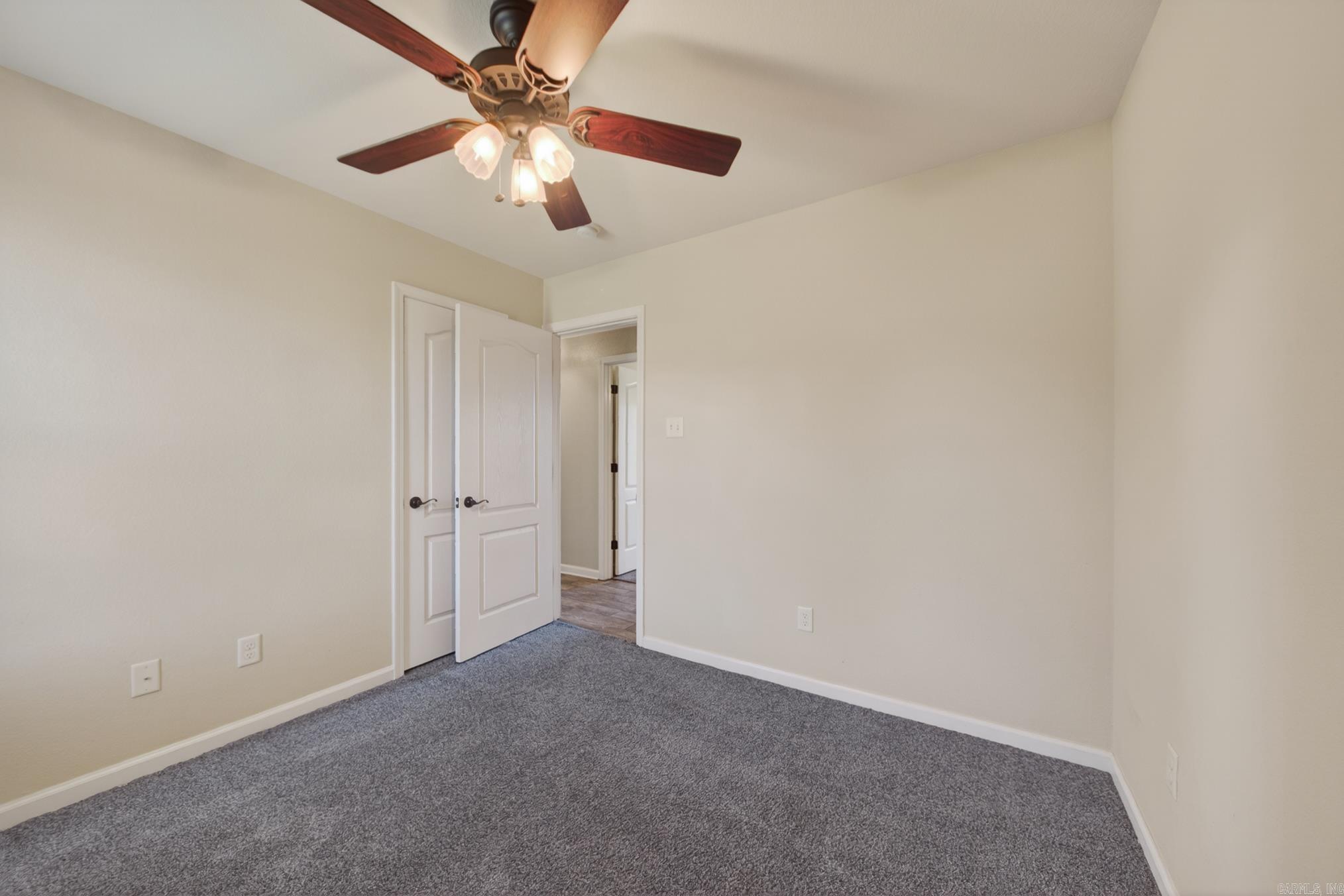 28 Castleton  Ward, AR