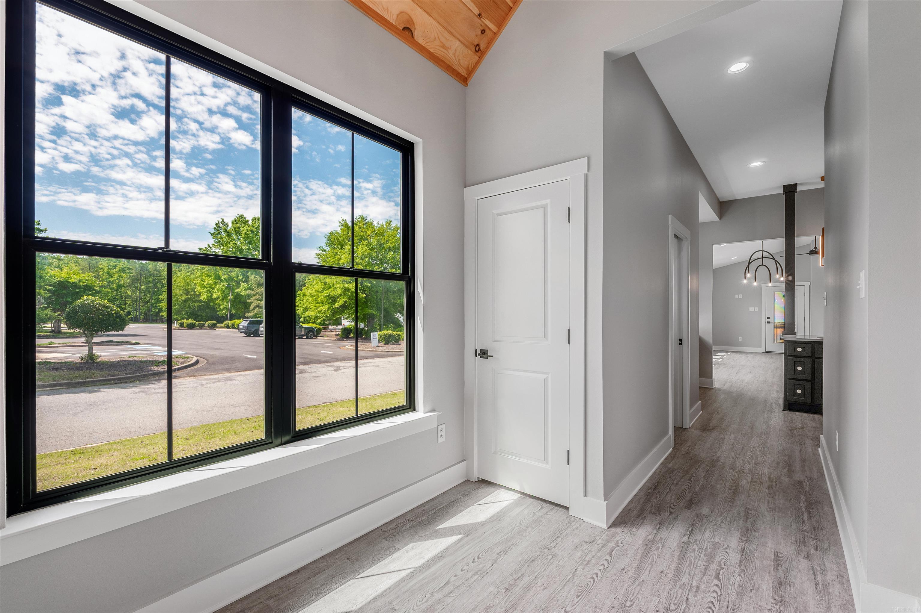 105 Easy Street  Maumelle, AR