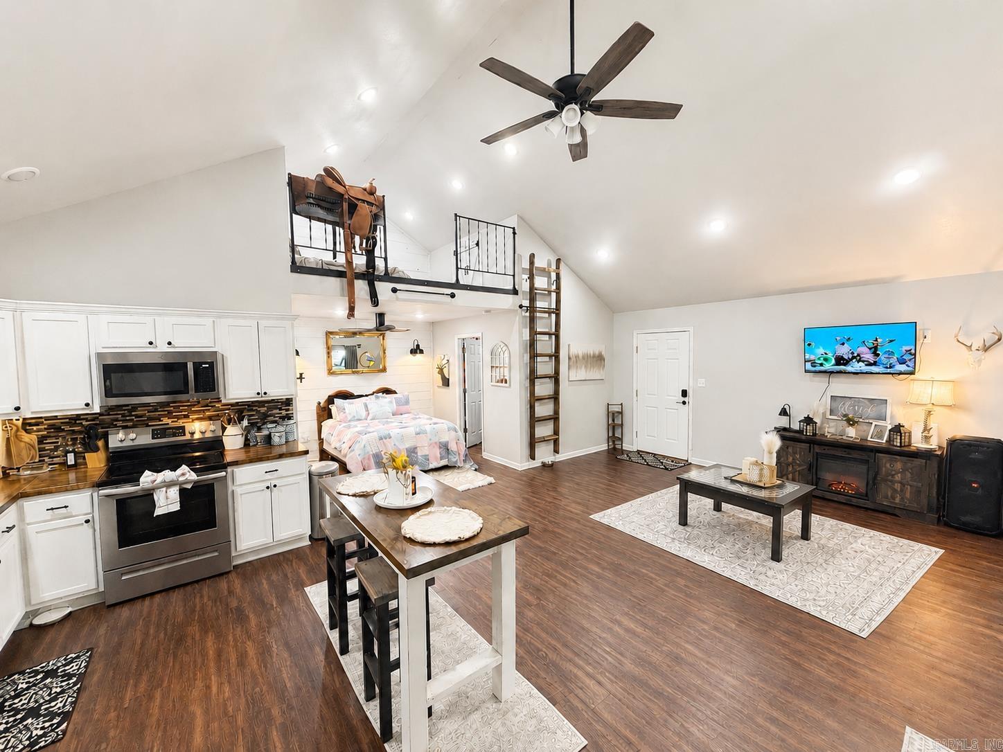9 Horton Lane  Sheridan, AR