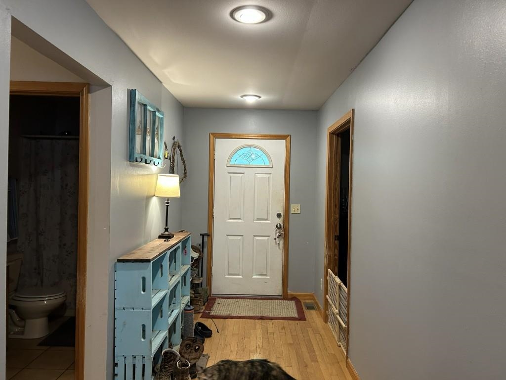 1795 Hillcrest  Mountain View, AR