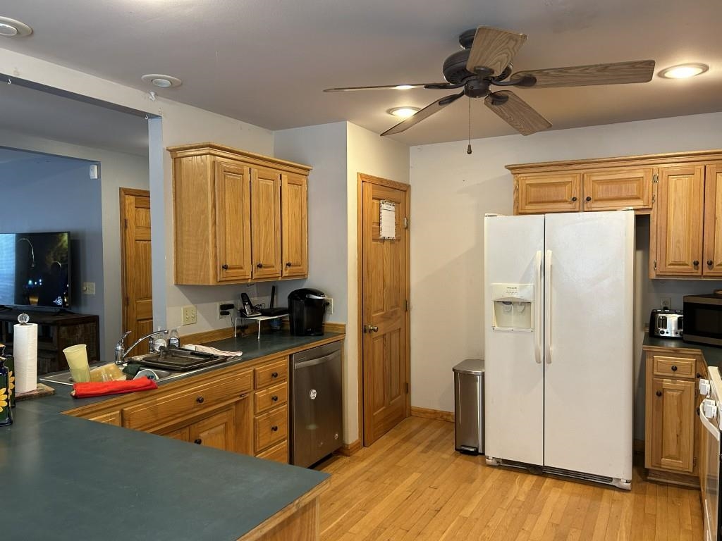 1795 Hillcrest  Mountain View, AR