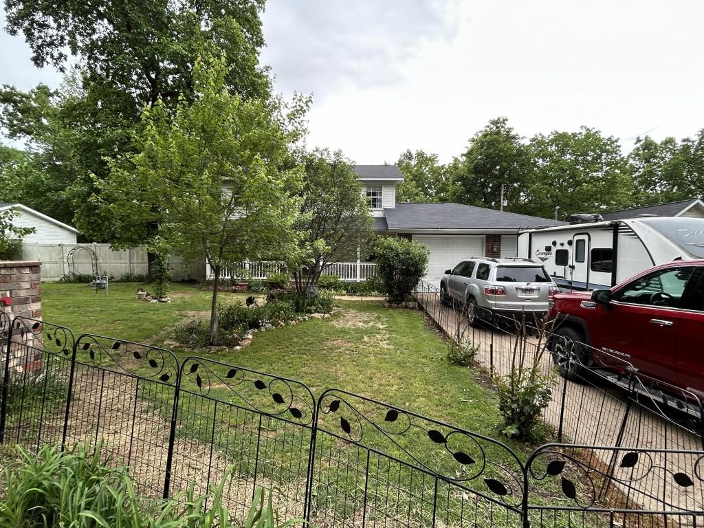 1795 Hillcrest  Mountain View, AR