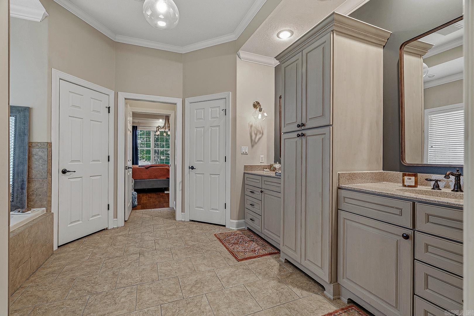 3807 Wolf Chase  Jonesboro, AR