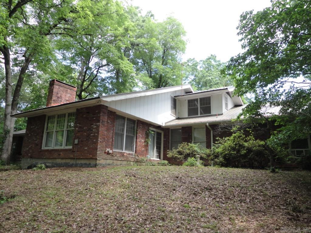 205 W 7th  Sheridan, AR