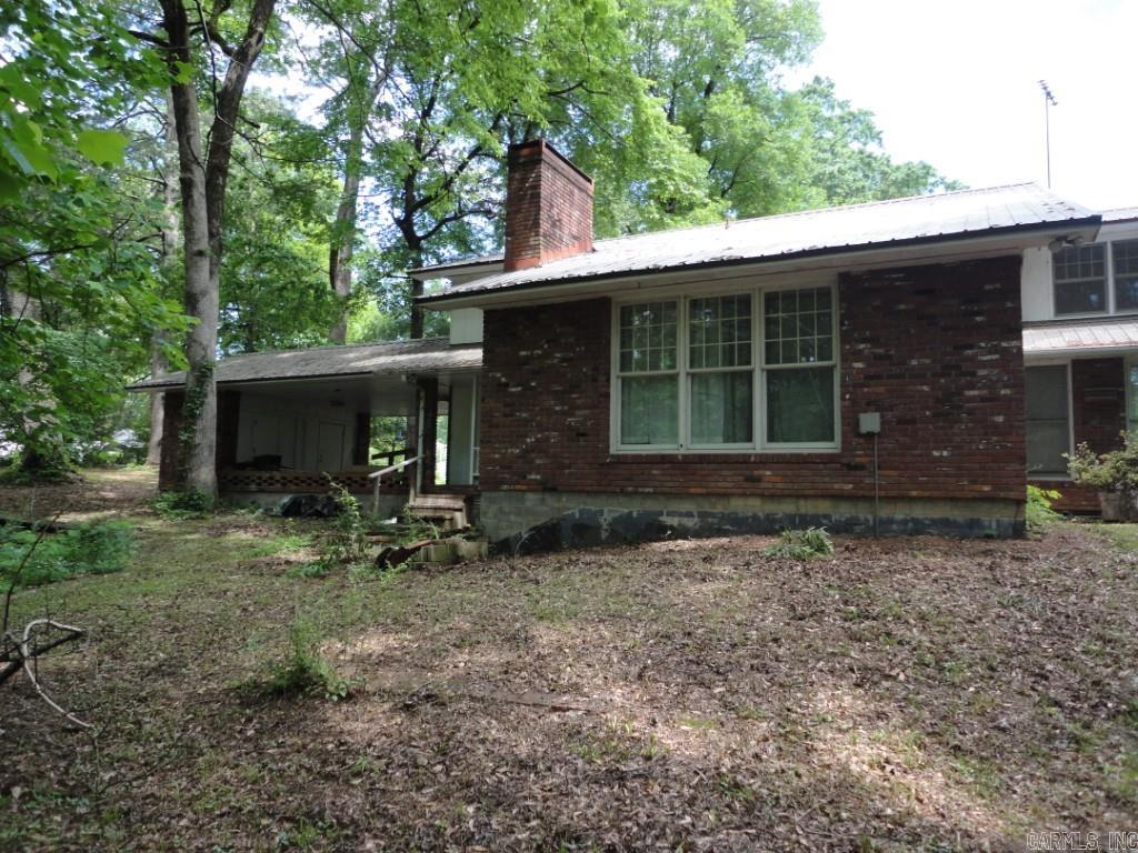 205 W 7th  Sheridan, AR