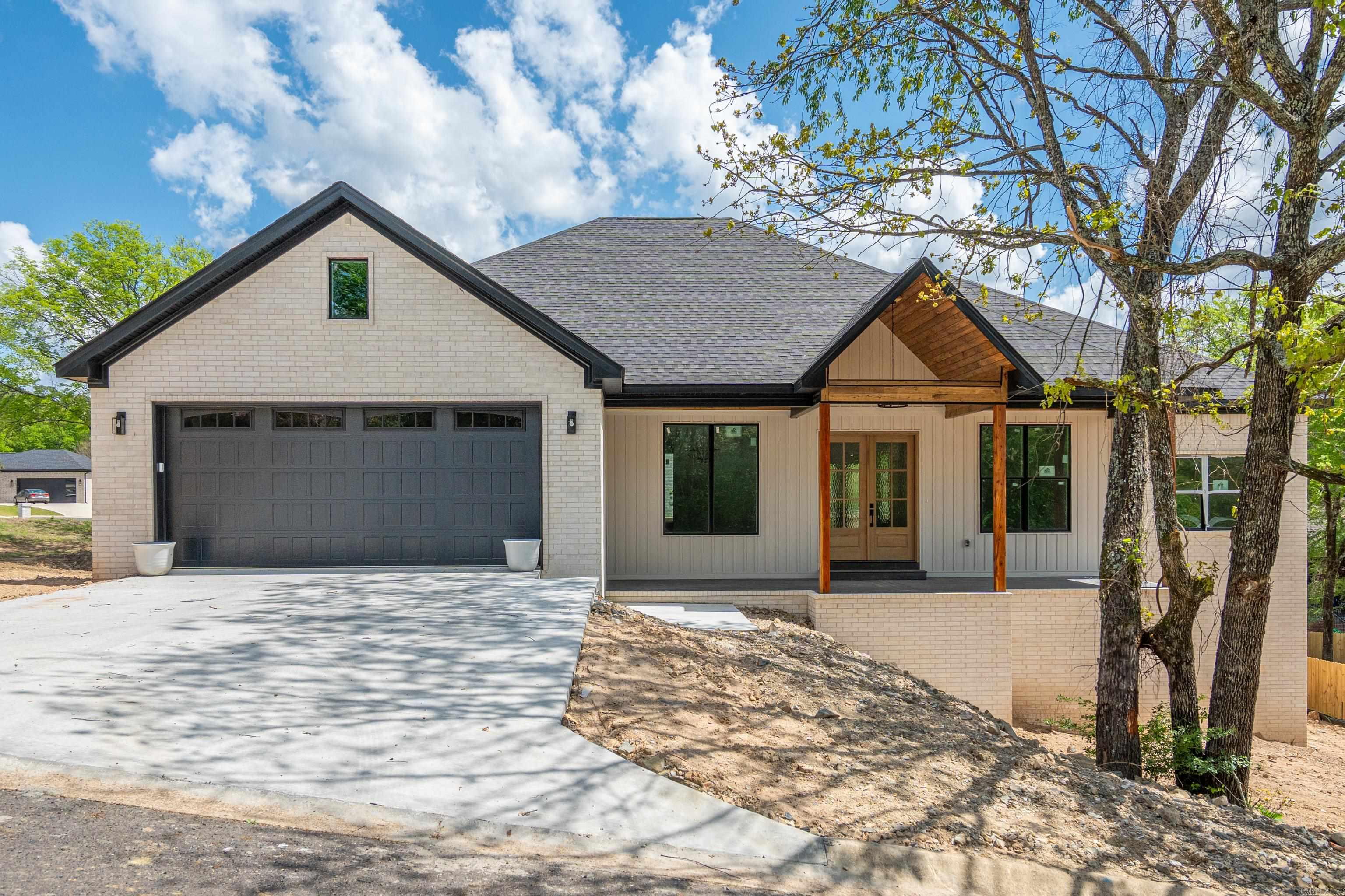222 Cromwell Court  Hot Springs, AR