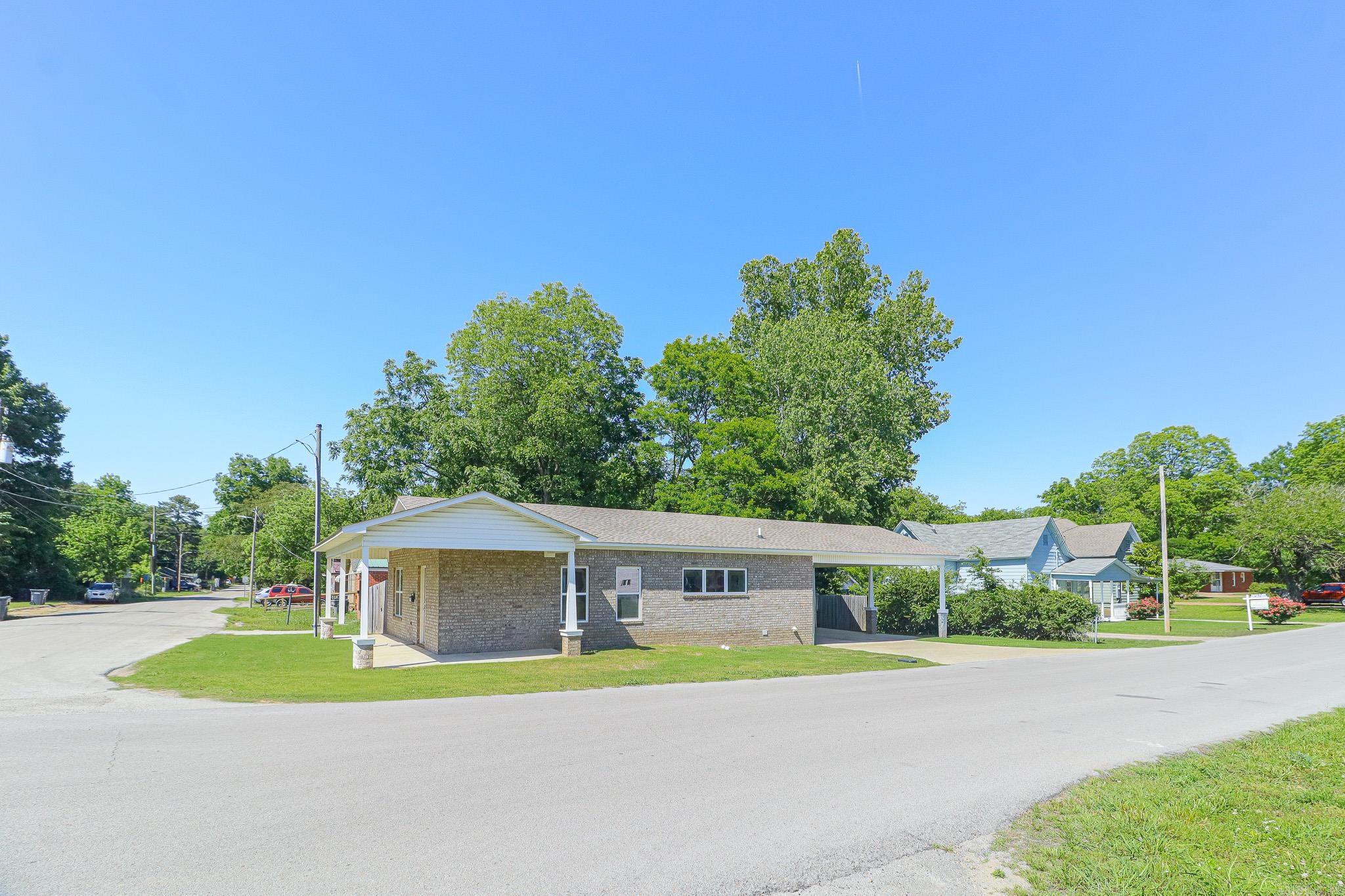 1014 Walnut  Jonesboro, AR