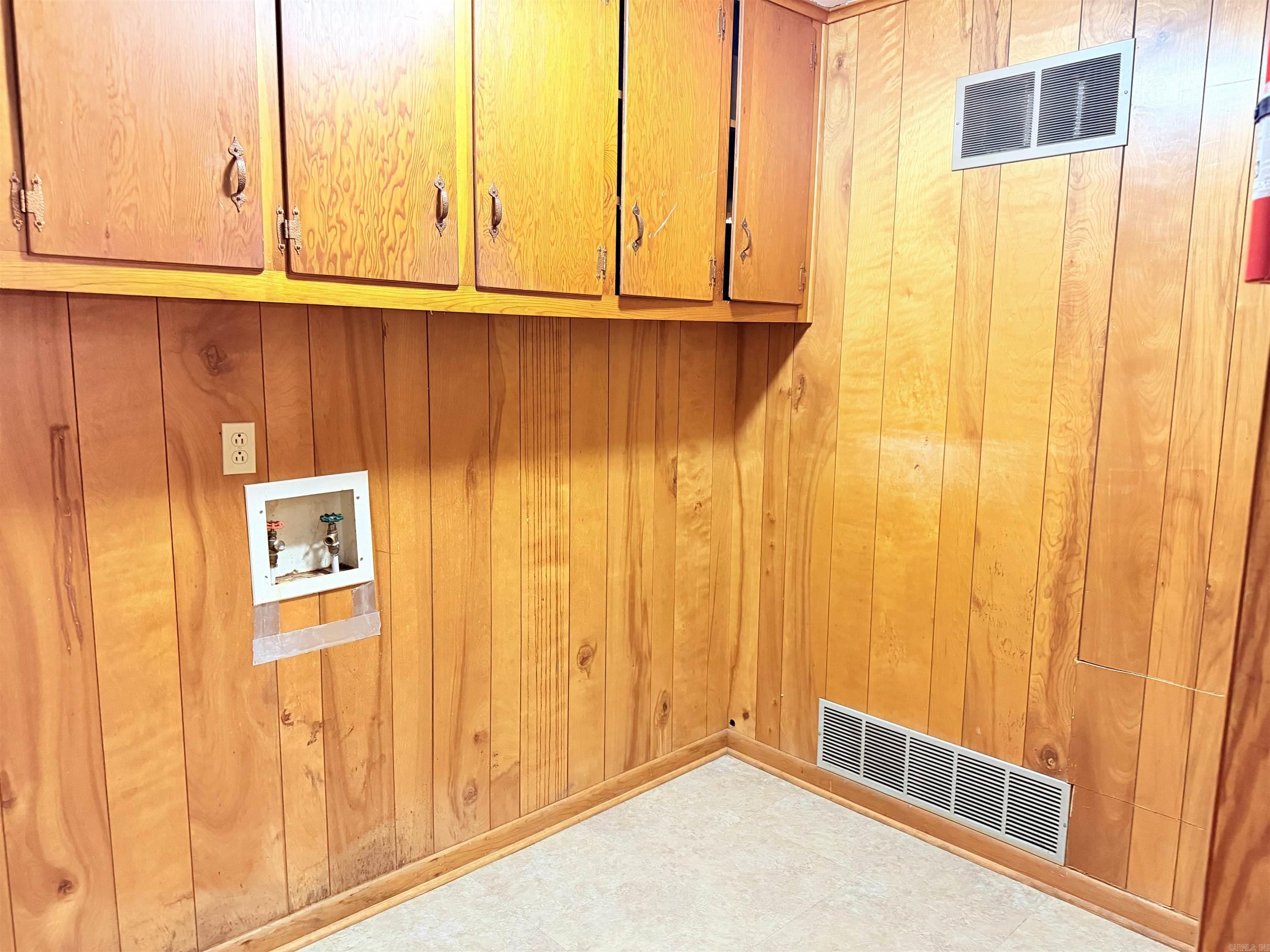 146 Cloverdale  Searcy, AR