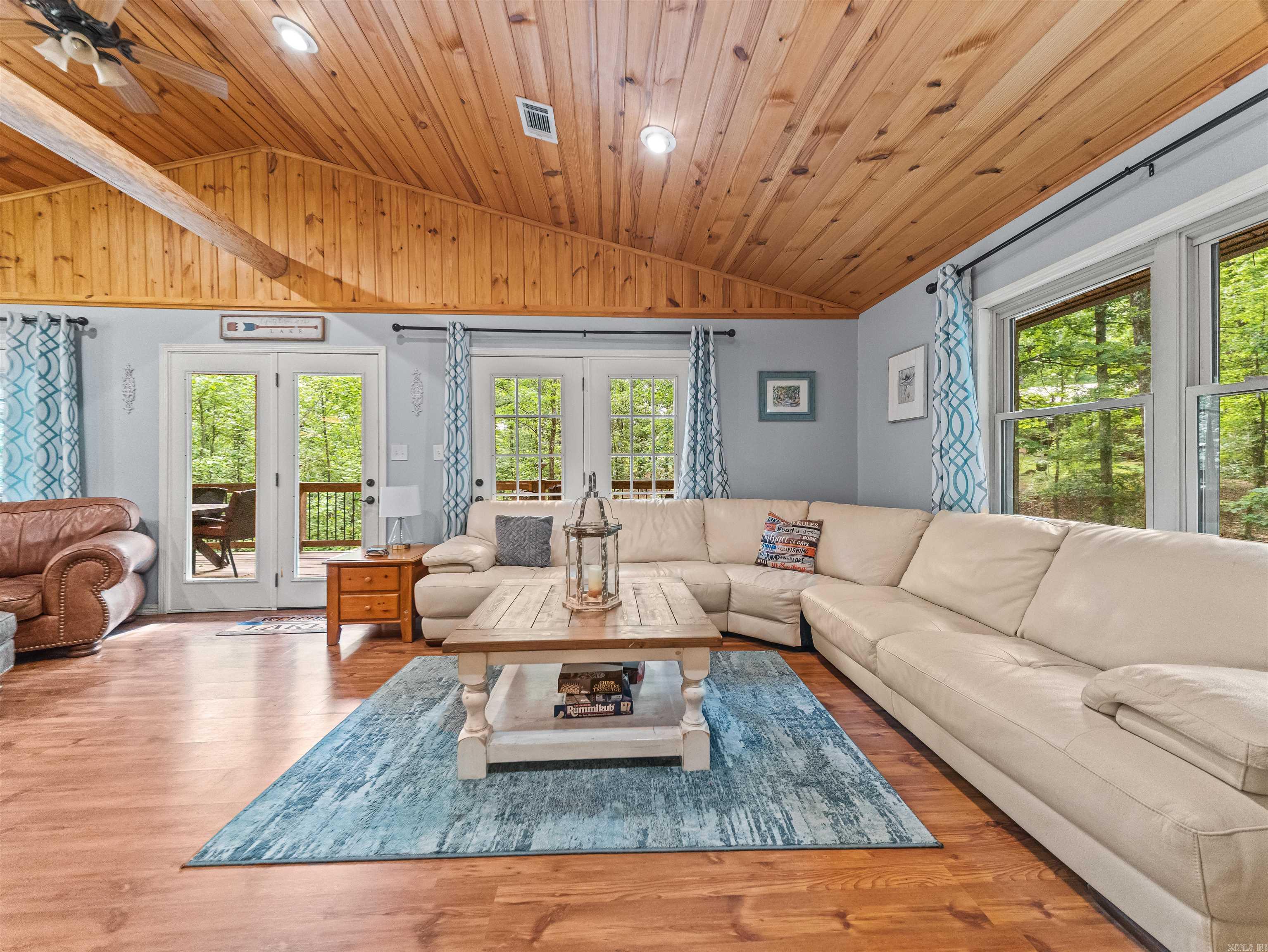 61 Muscadine  Mount Ida, AR
