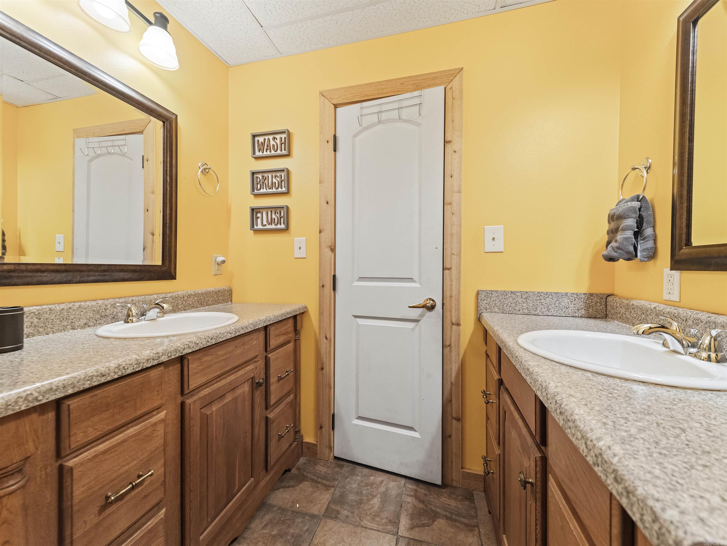 61 Muscadine  Mount Ida, AR