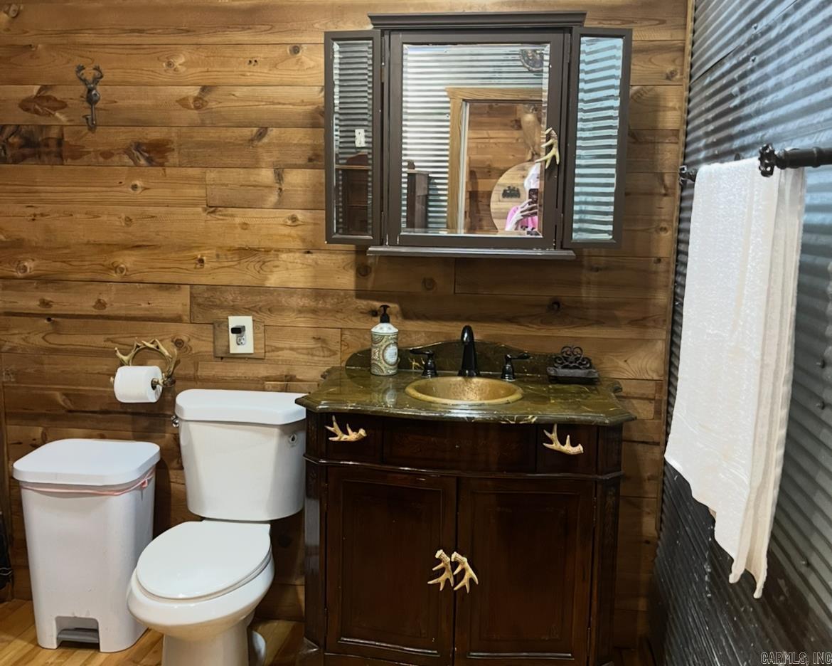3325 Batesville  Batesville, AR