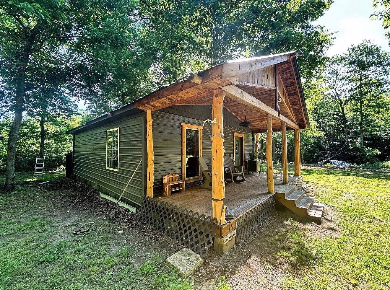 3325 Batesville  Batesville, AR