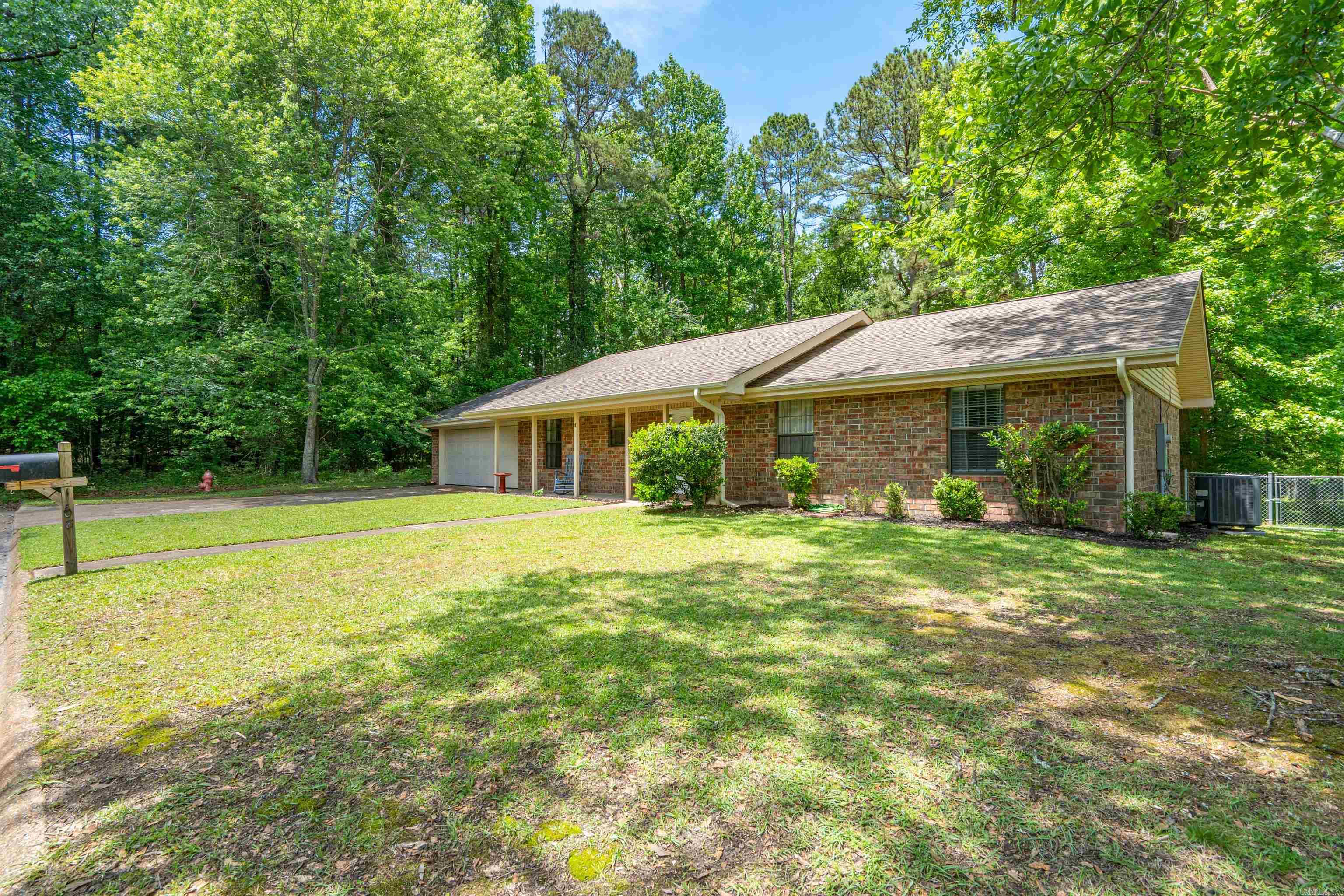 1708 Creekwood  Arkadelphia, AR