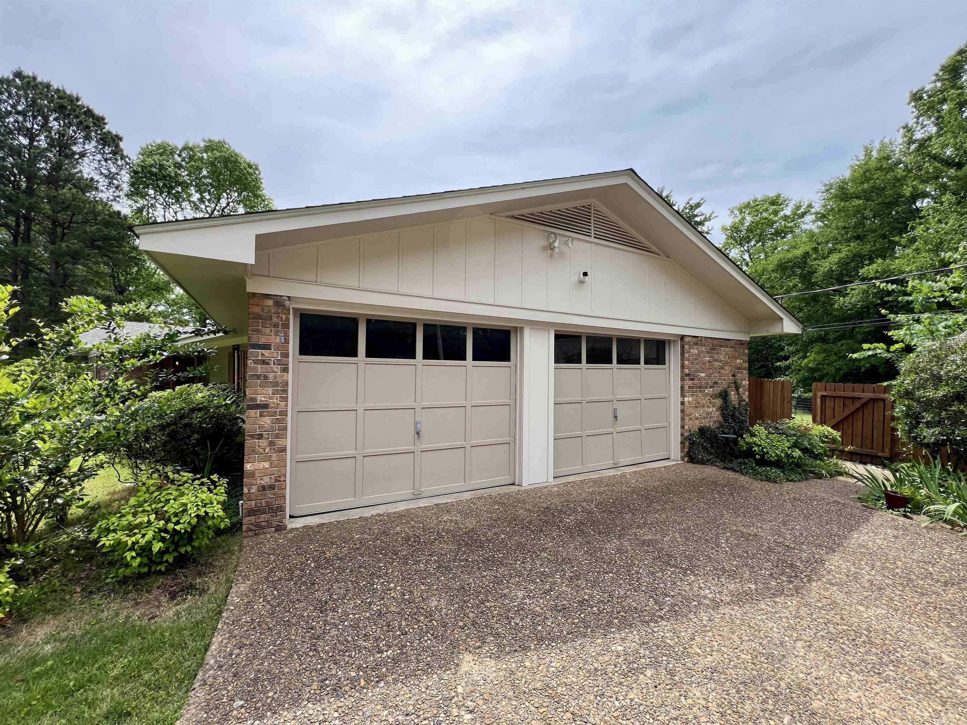 2901 Country Club  Arkadelphia, AR
