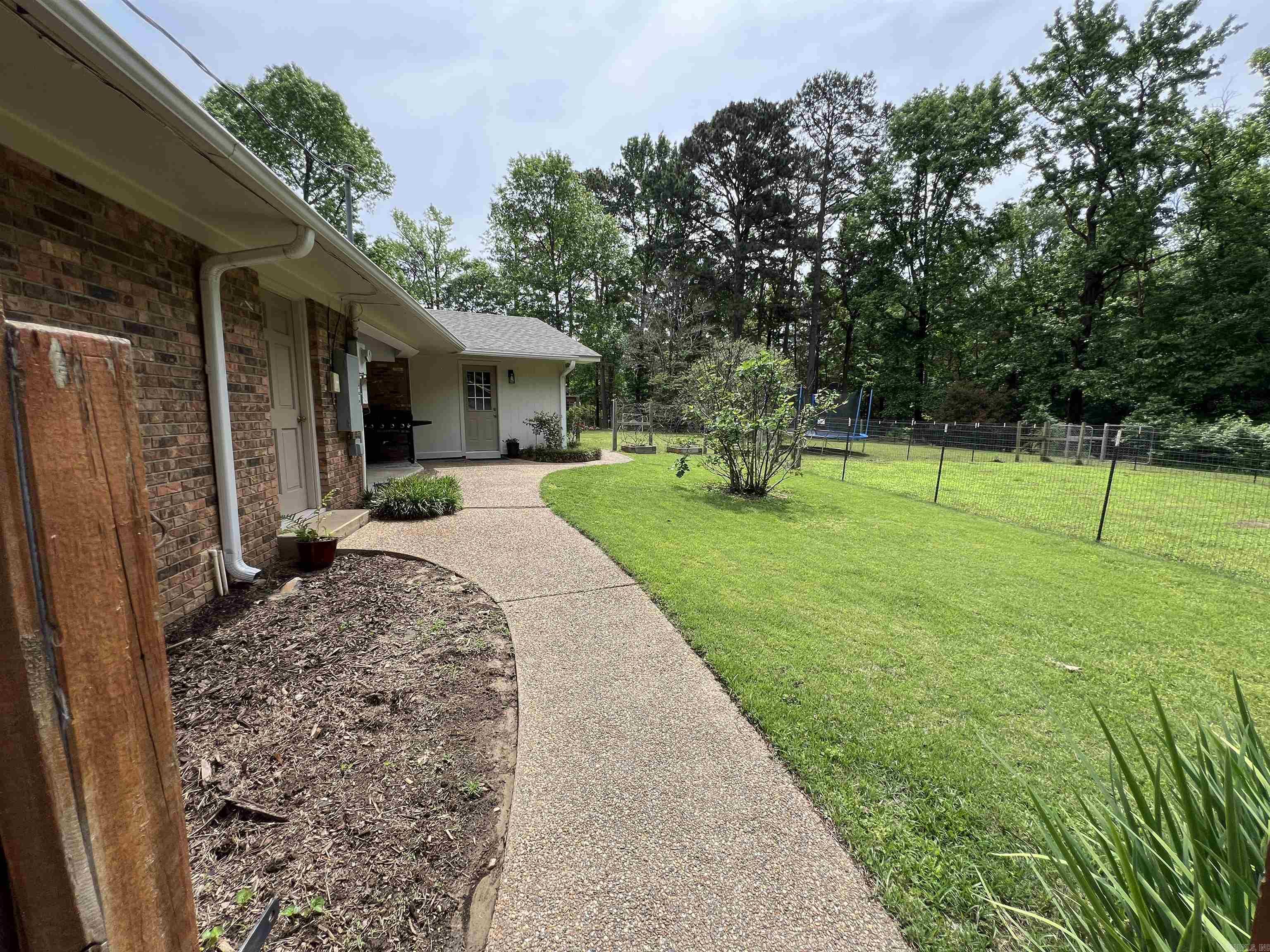 2901 Country Club  Arkadelphia, AR