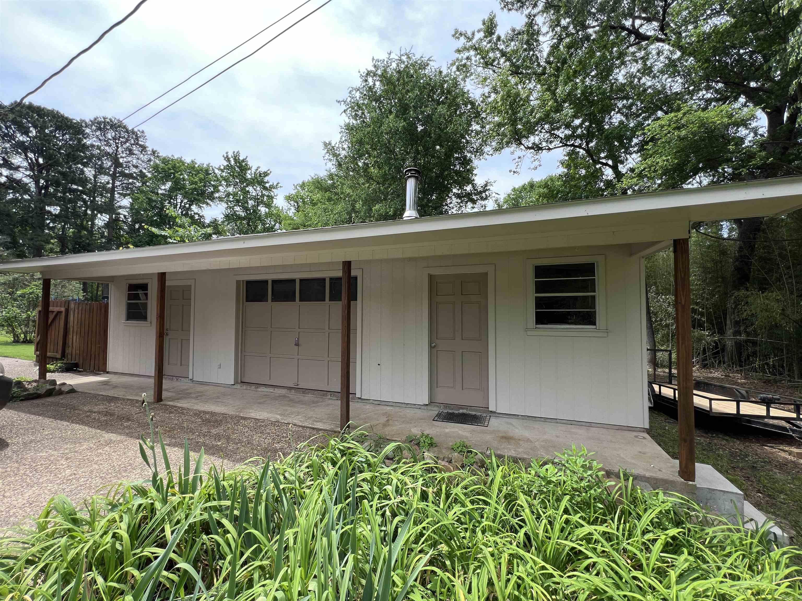2901 Country Club  Arkadelphia, AR