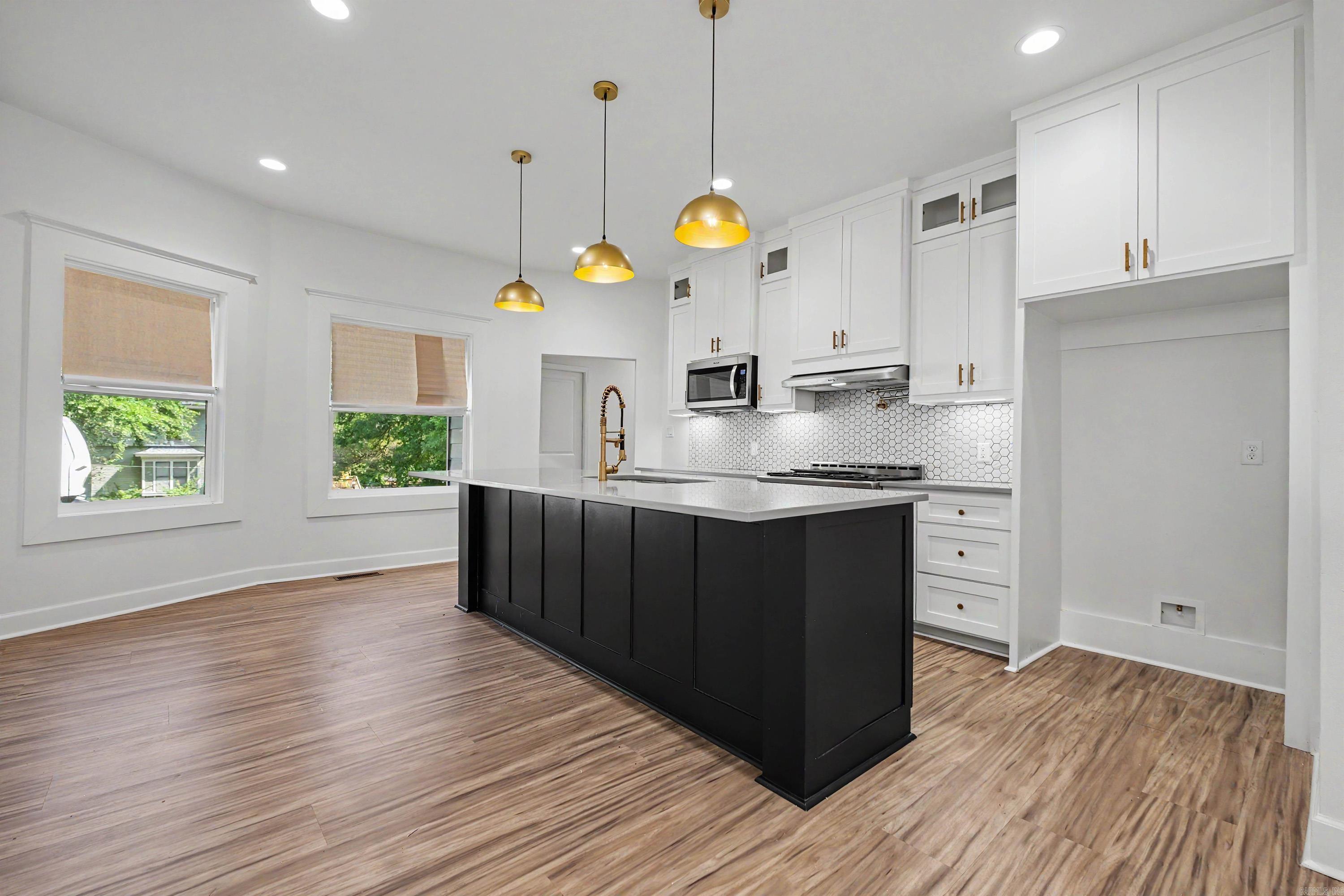2103 Wolfe  Little Rock, AR